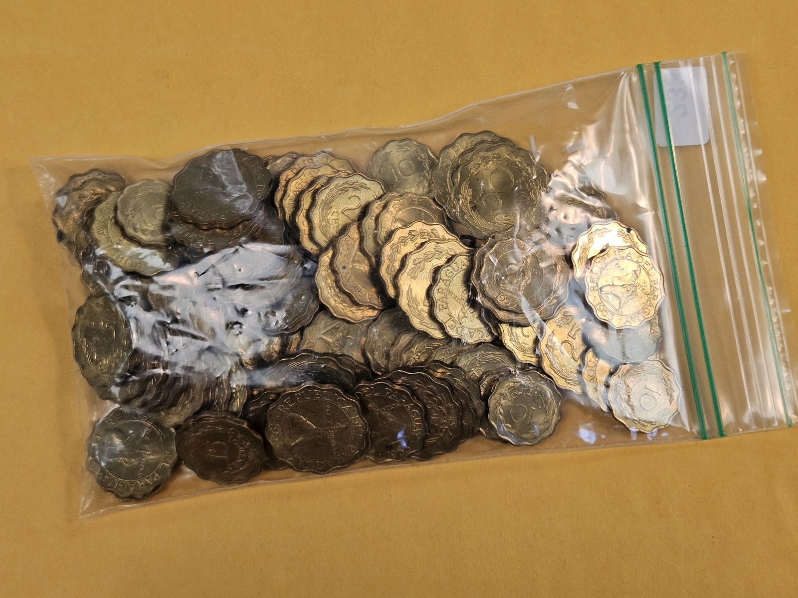 One Pound of Brilliant Uncirculated coins from Paraguay - 2