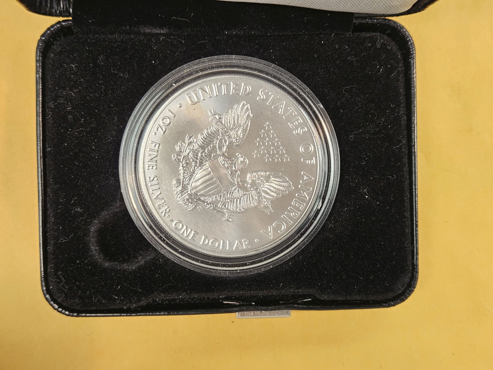 GEM Brilliant Uncirculated 2018 American Silver Eagle - 2