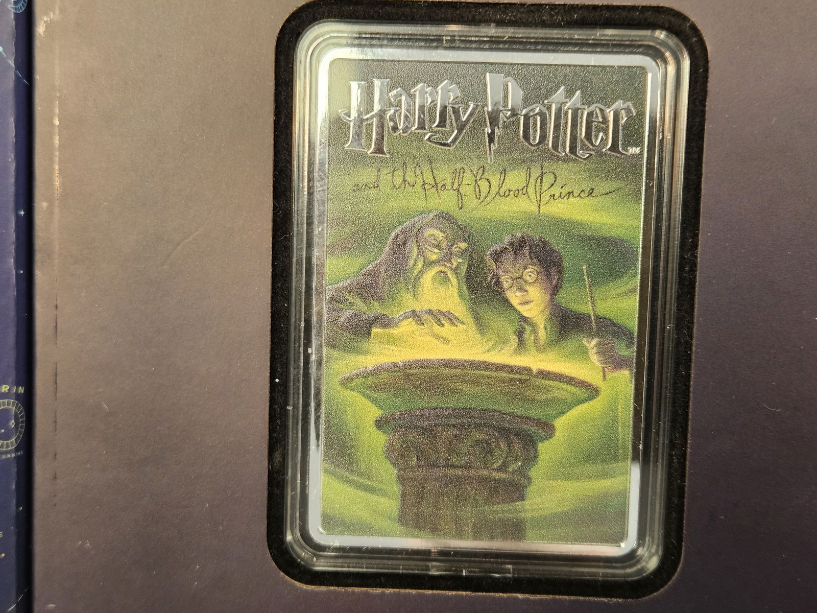 ** HARRY POTTER!! GEM Niue 2025 Silver Three Dollars - 2