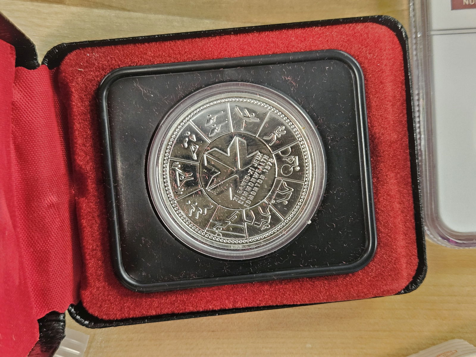 Very nice Hodge-Podge lot with lots of silver - 2