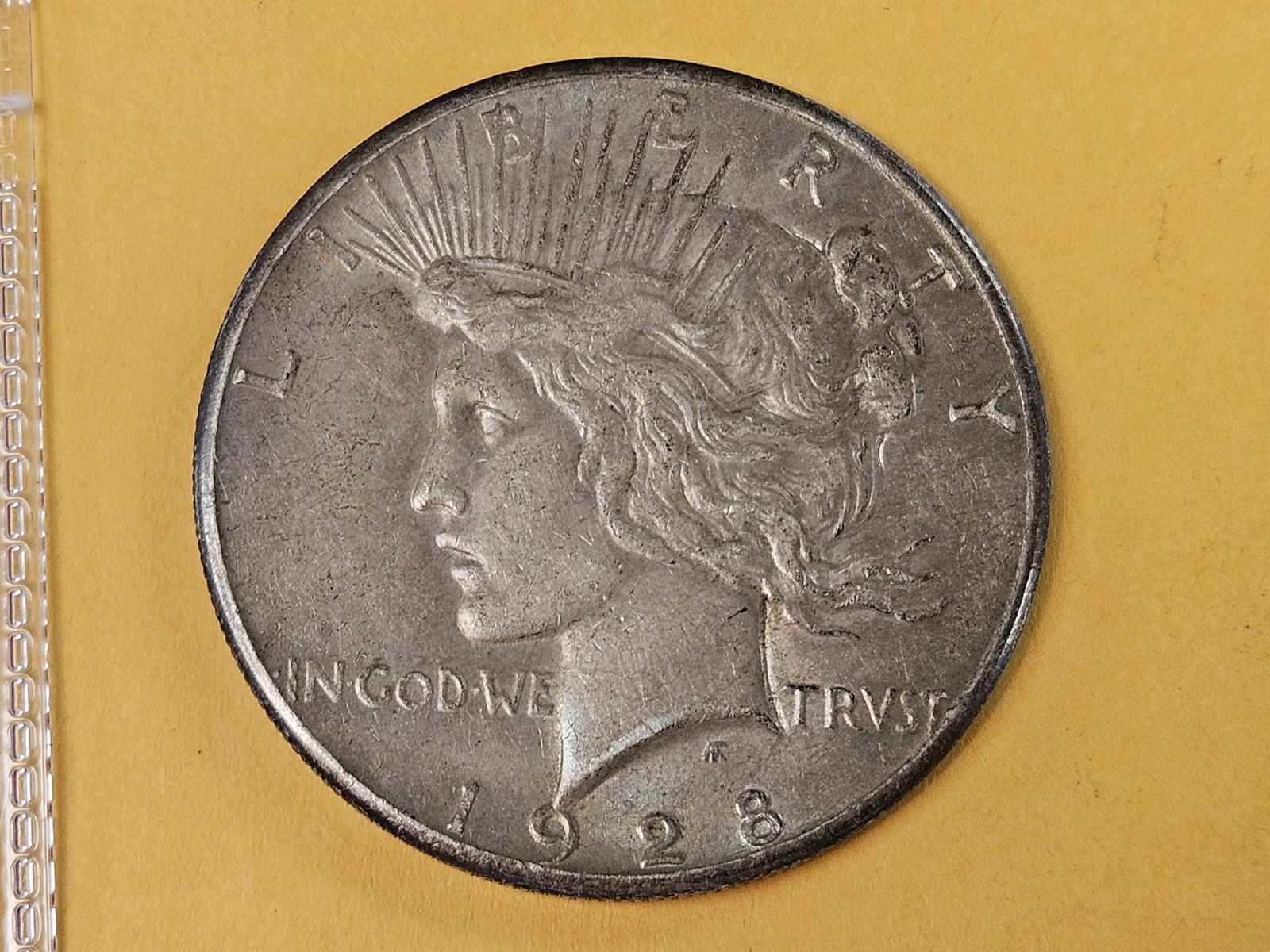 ** KEY DATE ** 1928 Peace Silver Dollar in About Uncirculated (1 of 4)