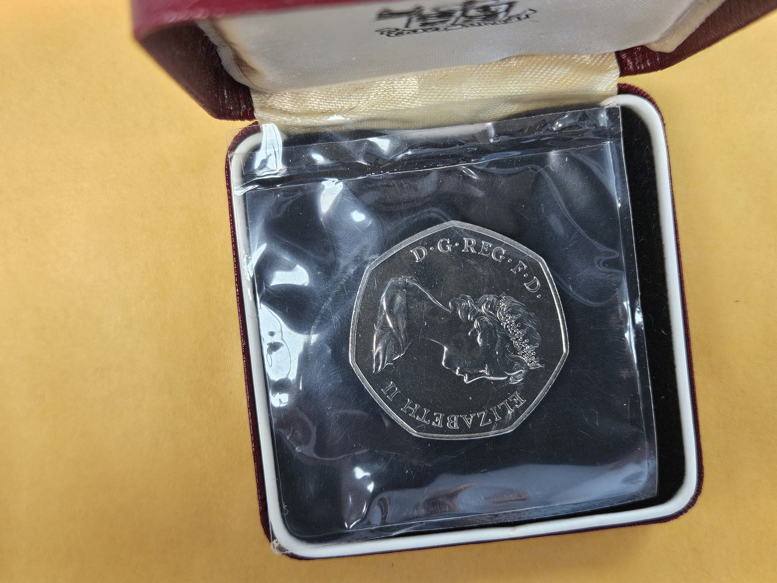 Three, mixed, Fun, World coin sets - 2