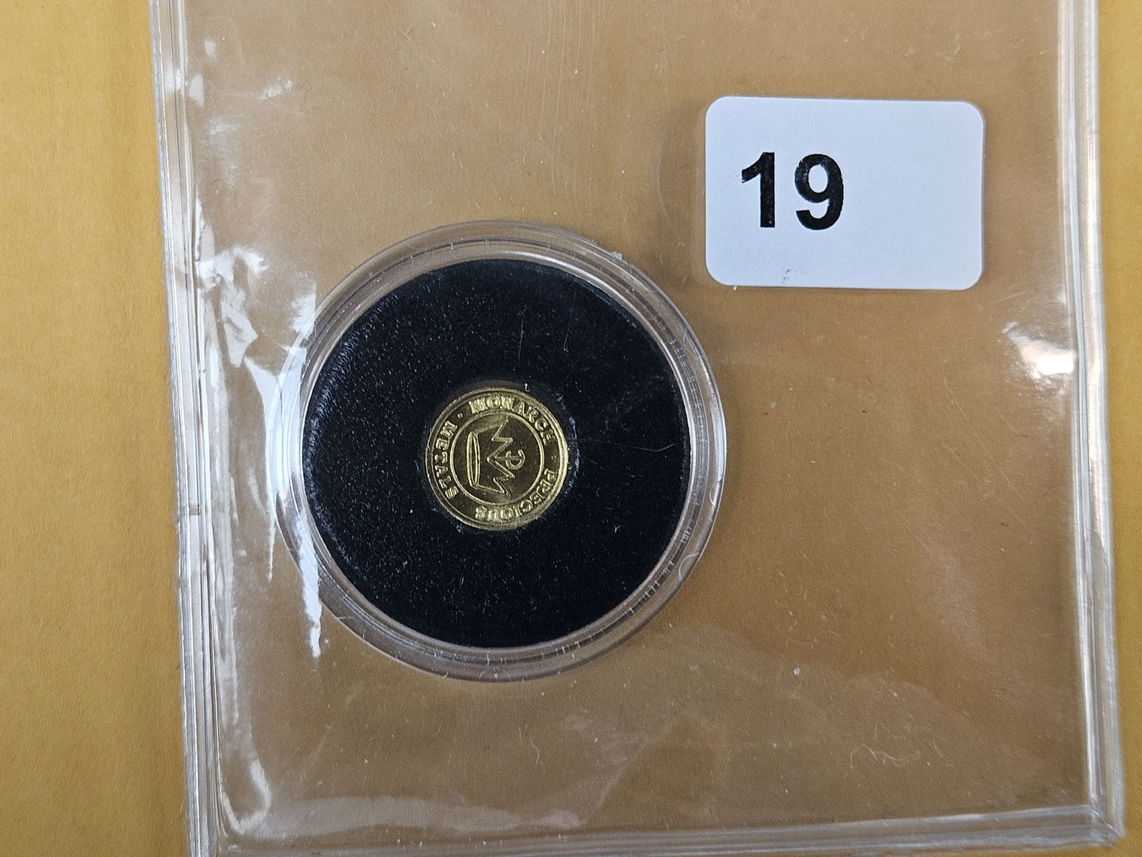GOLD! One-half gram .9999 fine gold art round: Shamrock reverse 