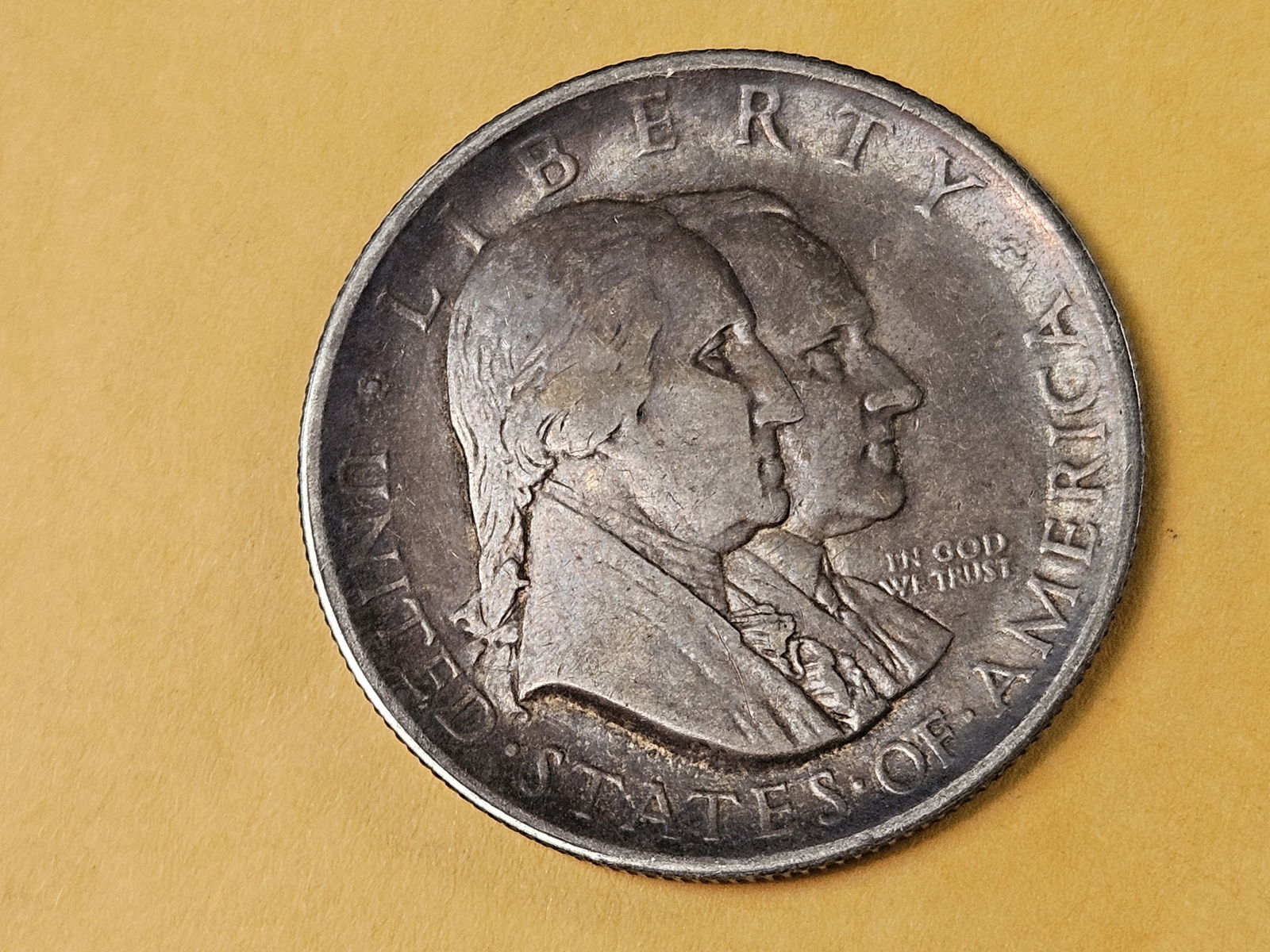 Lustrous 1926 Commemorative silver half Dollar: Sesquicentennial. Heavily toned! Probably in AU plus 