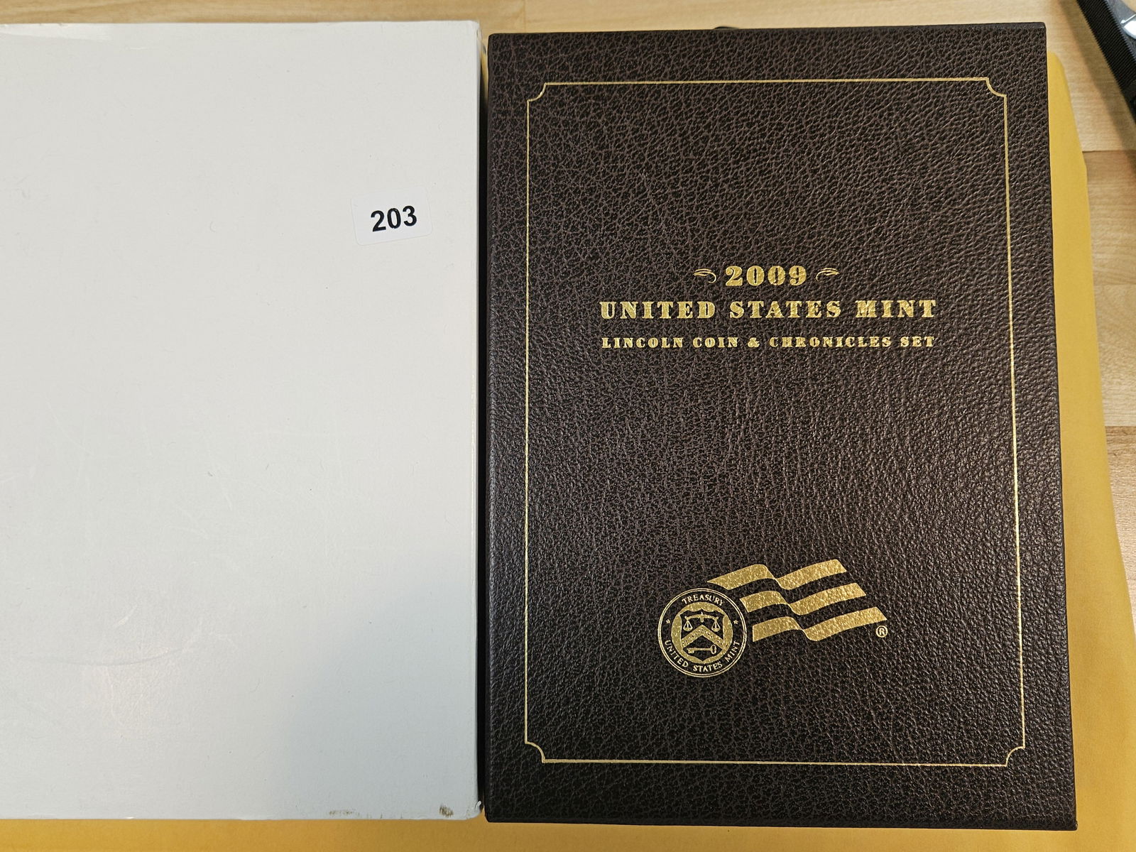 2009 US Mint Lincoln Coin and Chronicles Set: In original government packaging with certificate of authenticity 