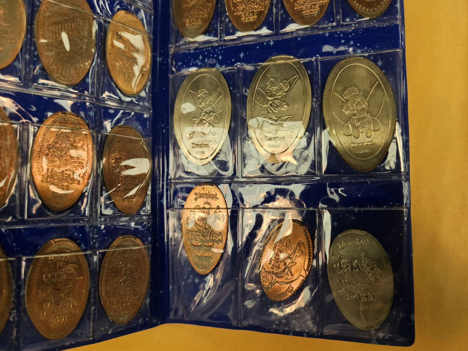 DISNEY Collection! - 10