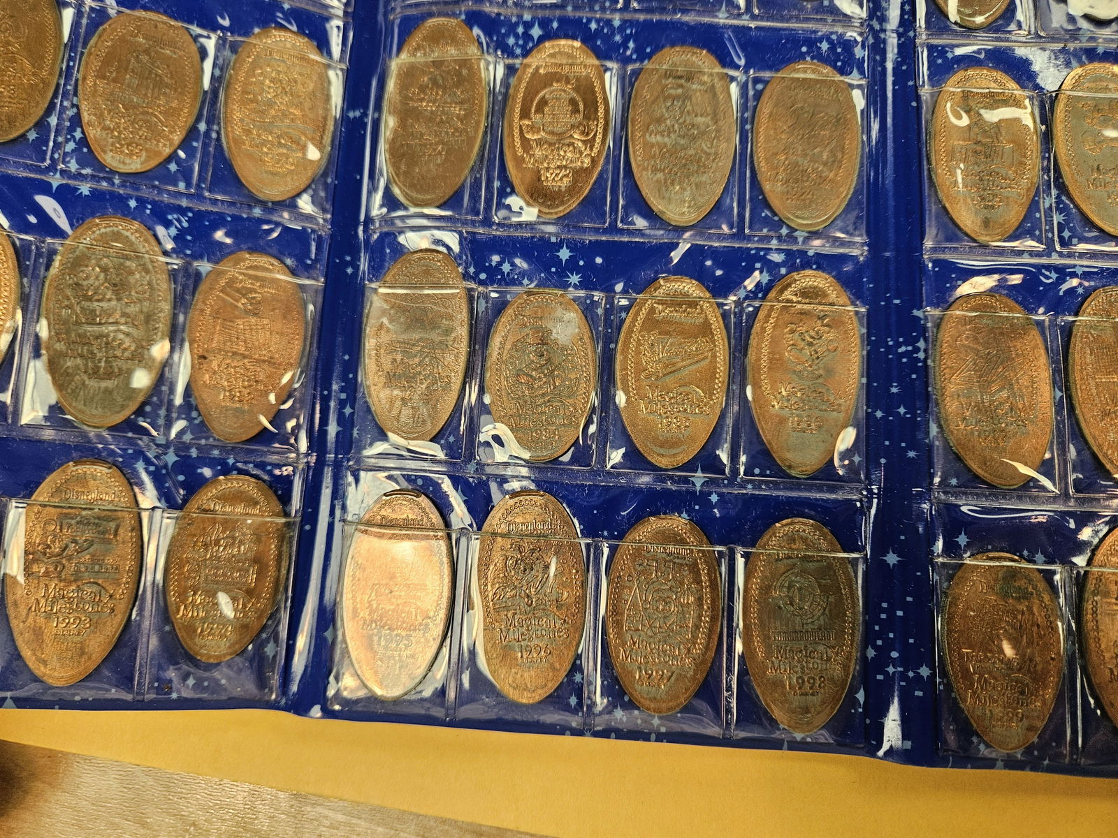 DISNEY Collection! - 6