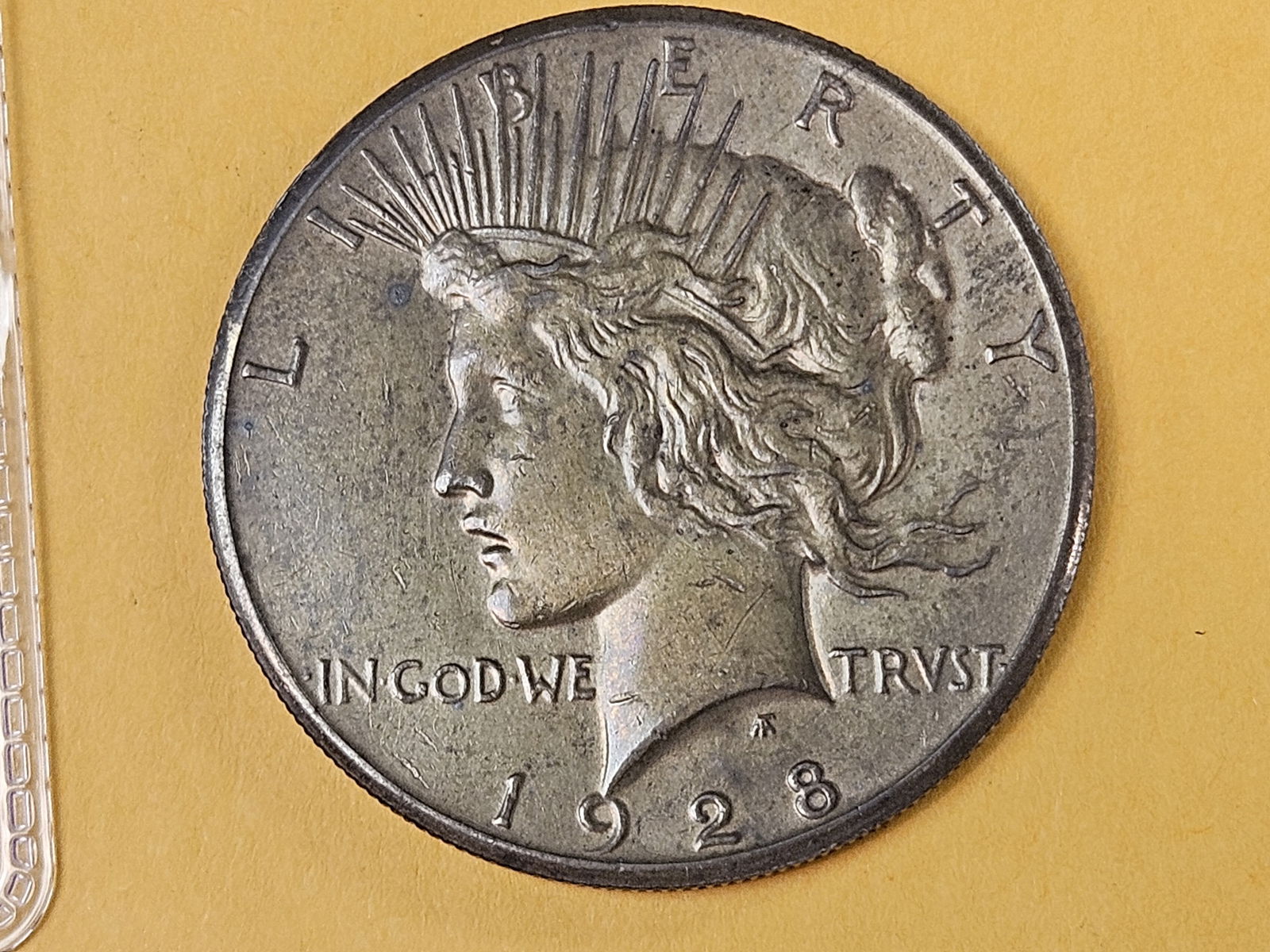 ** KEY DATE ** 1928 Peace silver Dollar in Extra Fine (1 of 5)
