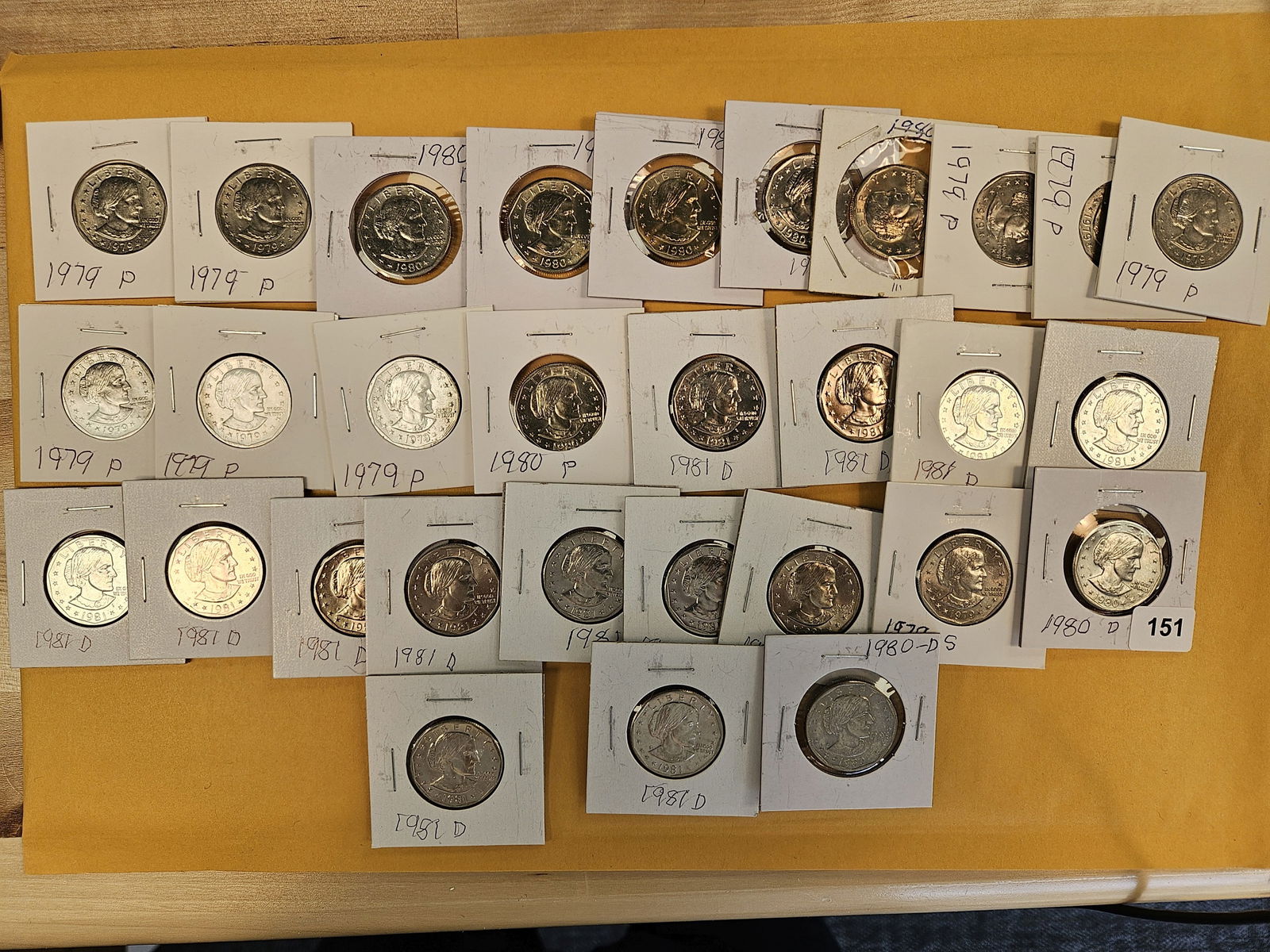 Thirty Susan B Anthony Dollars: Mixed dates and grades 