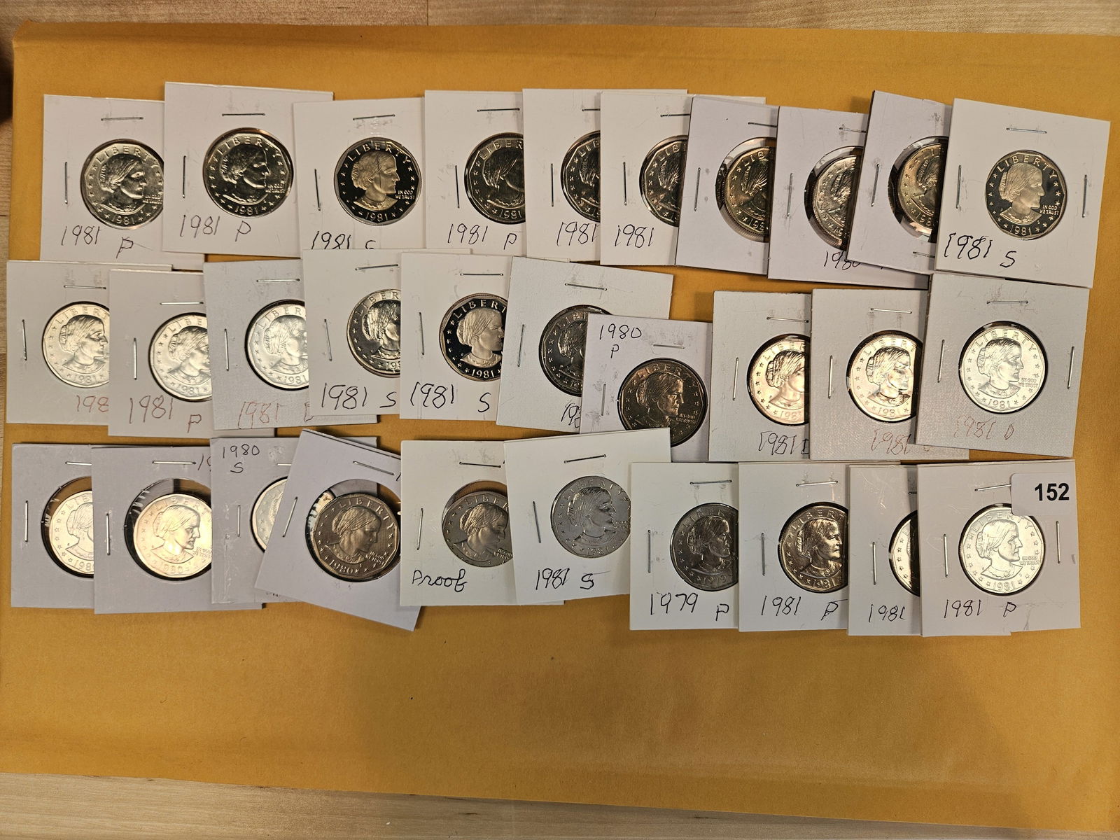 Thirty Susan B Anthony Dollars: Mixed dates and grades 