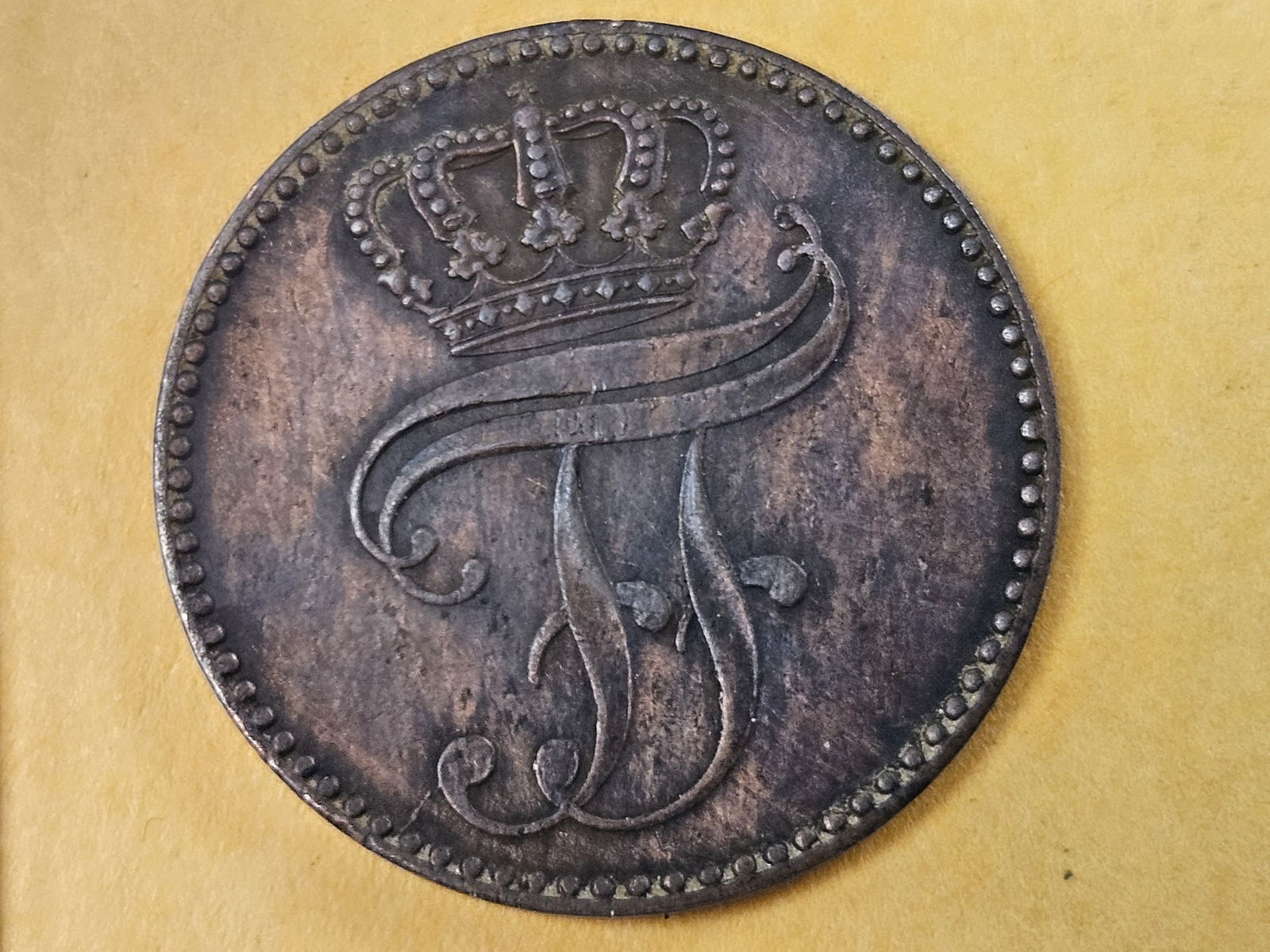 1864-A Grand Duchy Mecklenburg-Schwerin 3 pfennig in Extra Fine: KM 310 