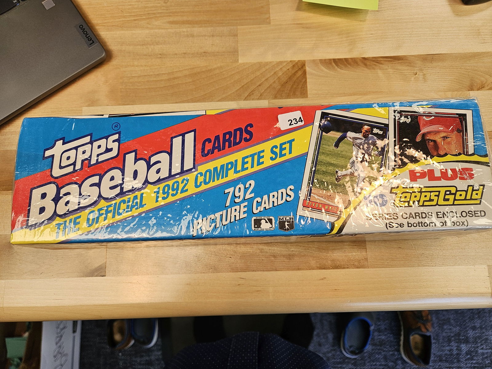 BASEBALL CARDS! (1 of 4)