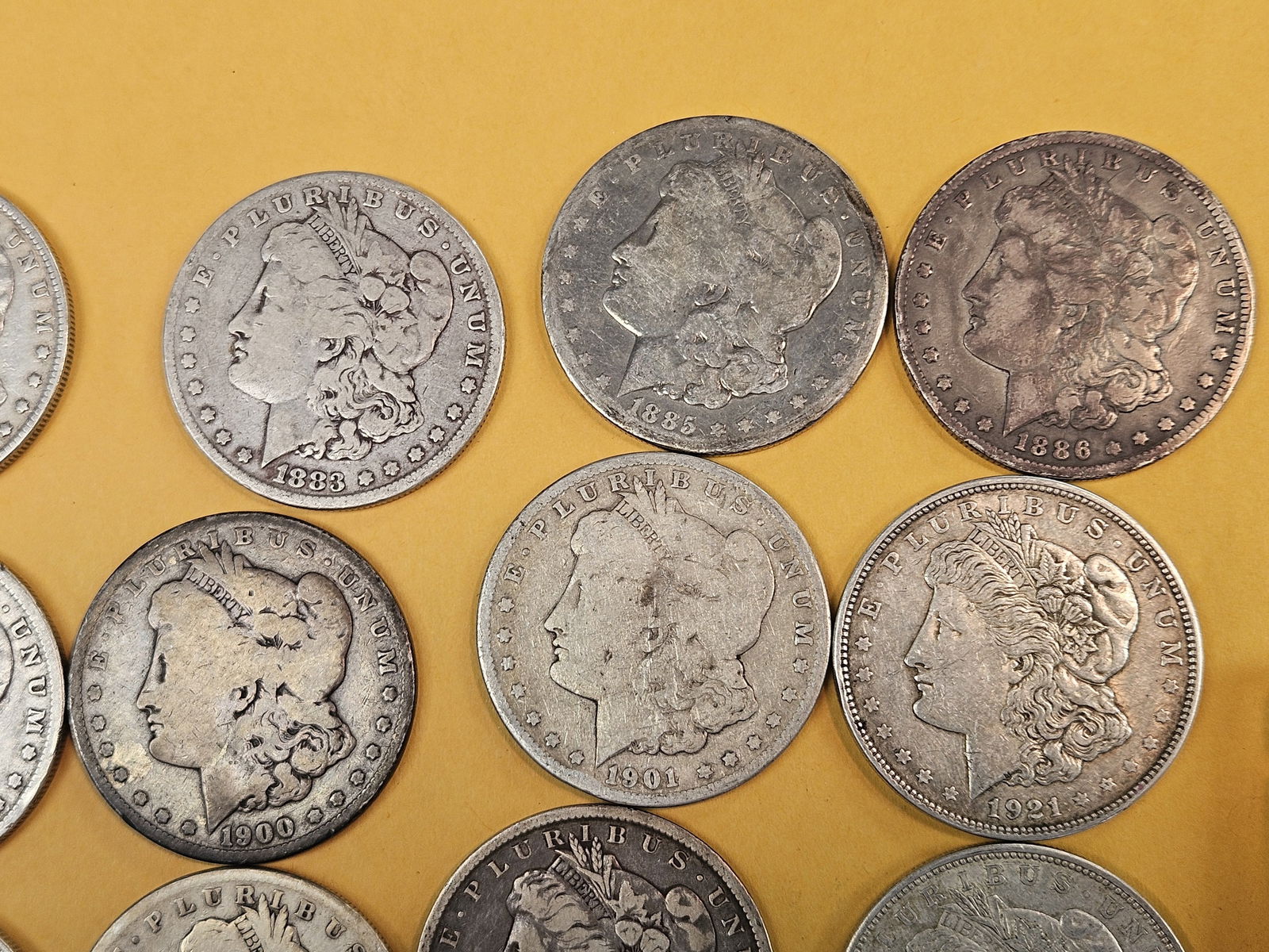 ** FULL ROLL ** Twenty Morgan Silver Dollars - 3