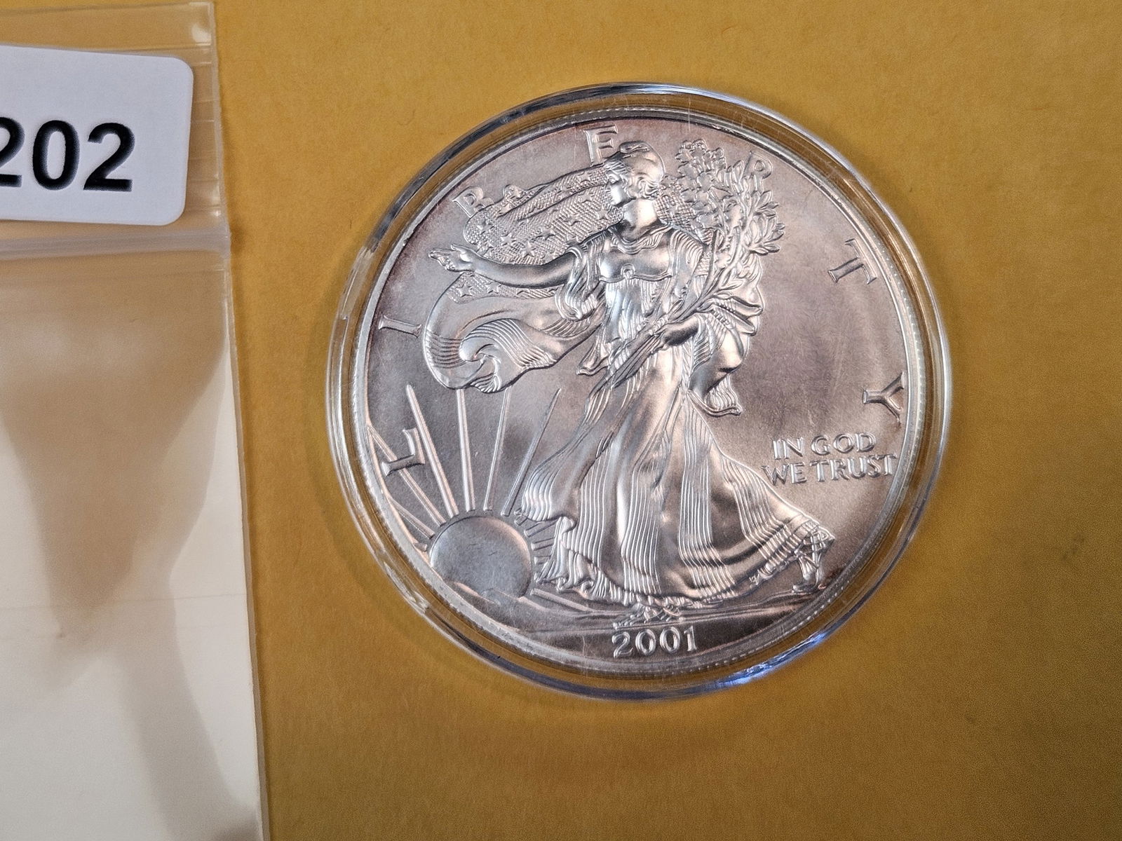 GEM Brilliant Uncirculated 2001 American Silver Eagle (1 of 2)