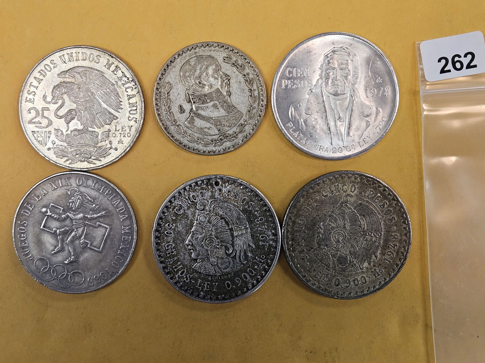 Six mixed Silver coins from Mexico: BU to Circulated 