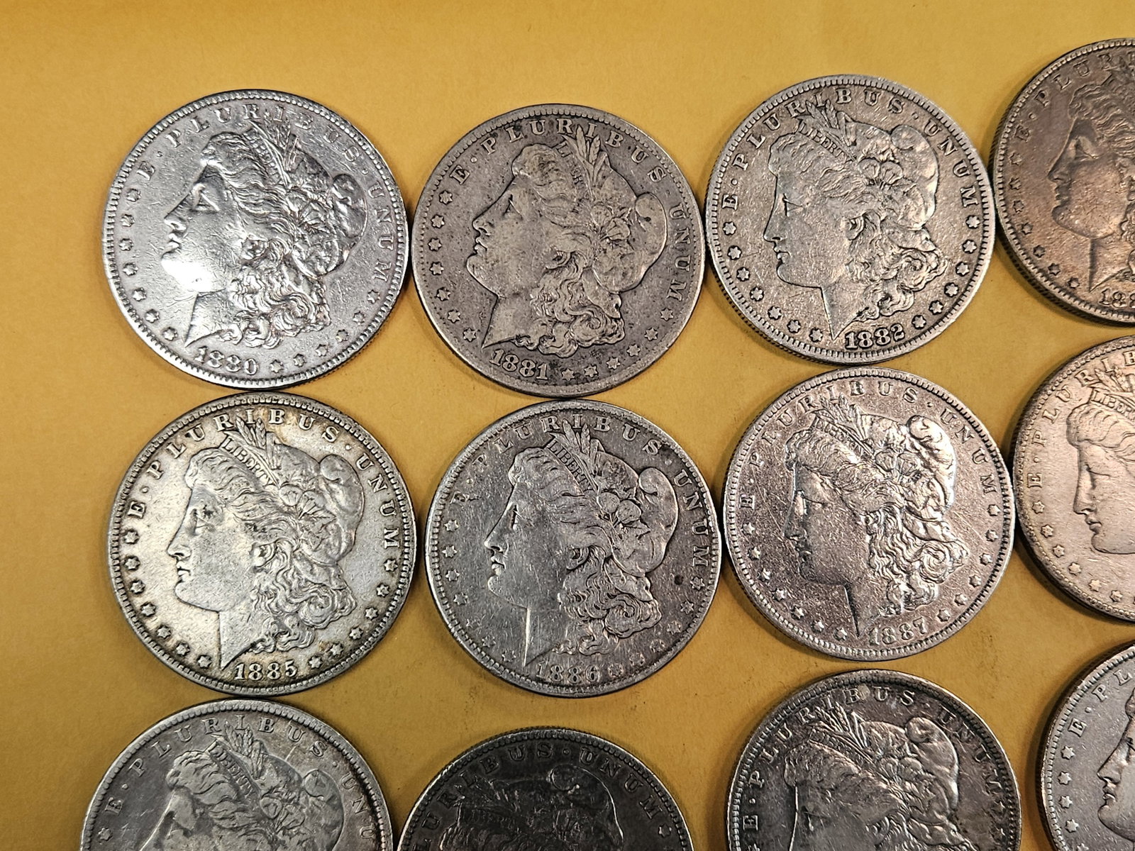 ** FULL ROLL ** Twenty Morgan Silver Dollars - 2