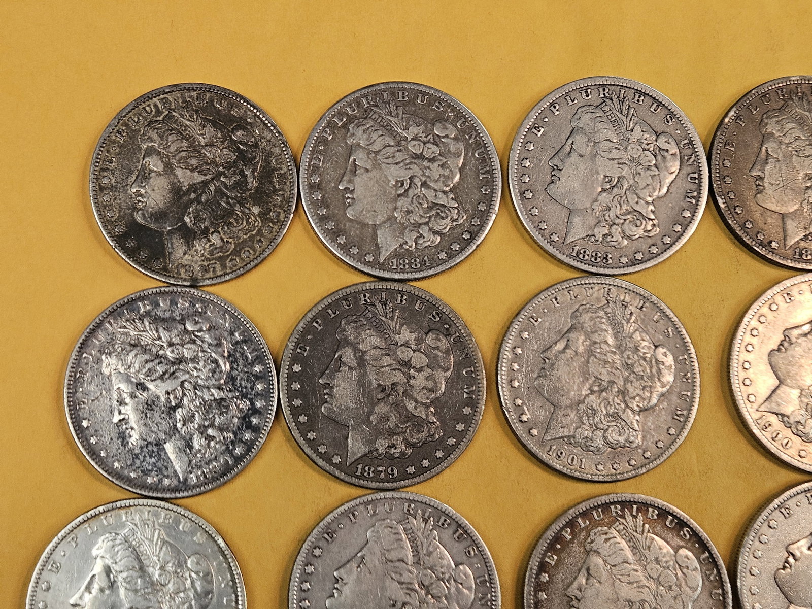 ** FULL ROLL ** Twenty Morgan Silver Dollars - 2