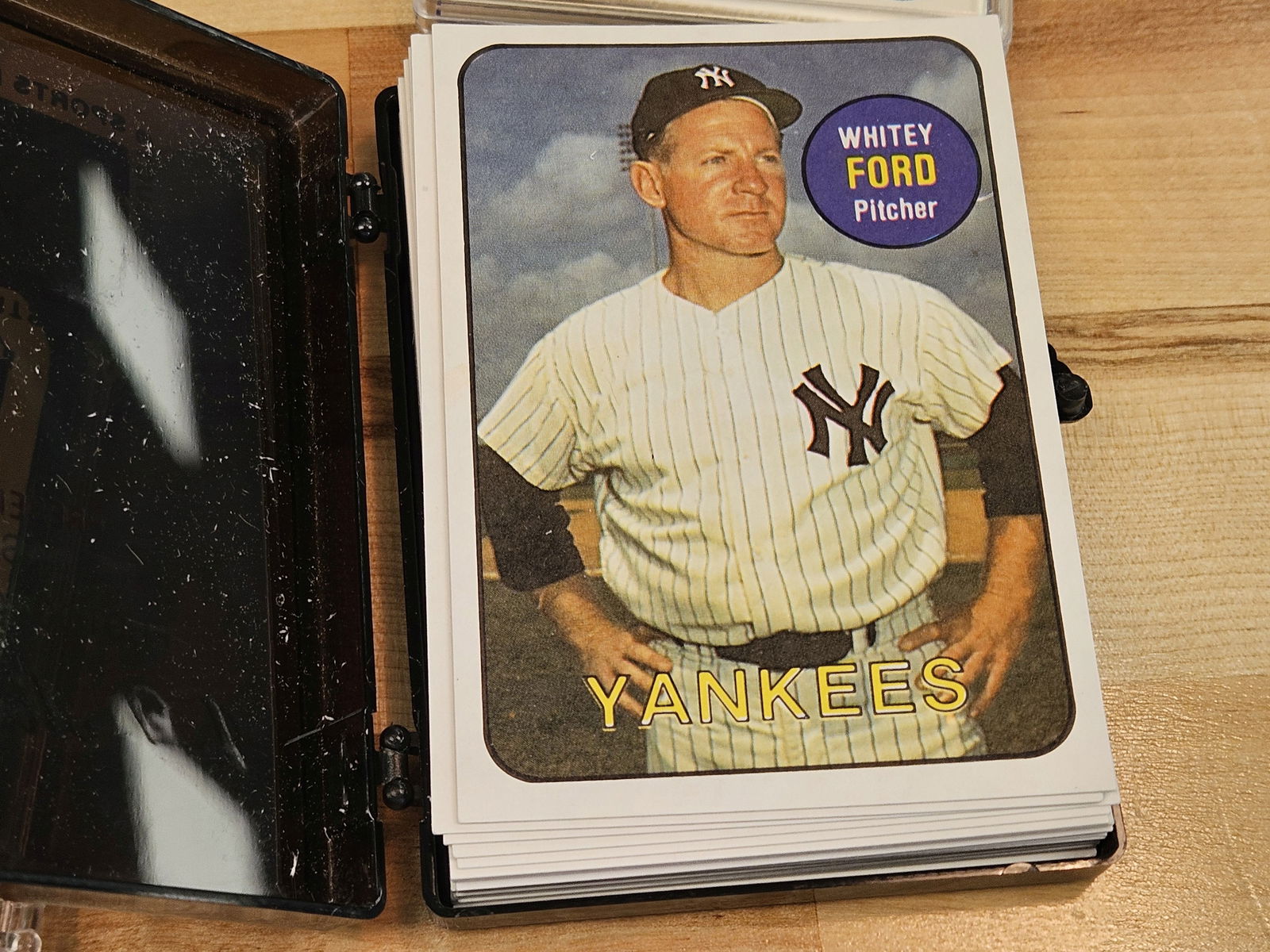 BASEBALL CARDS! - 11