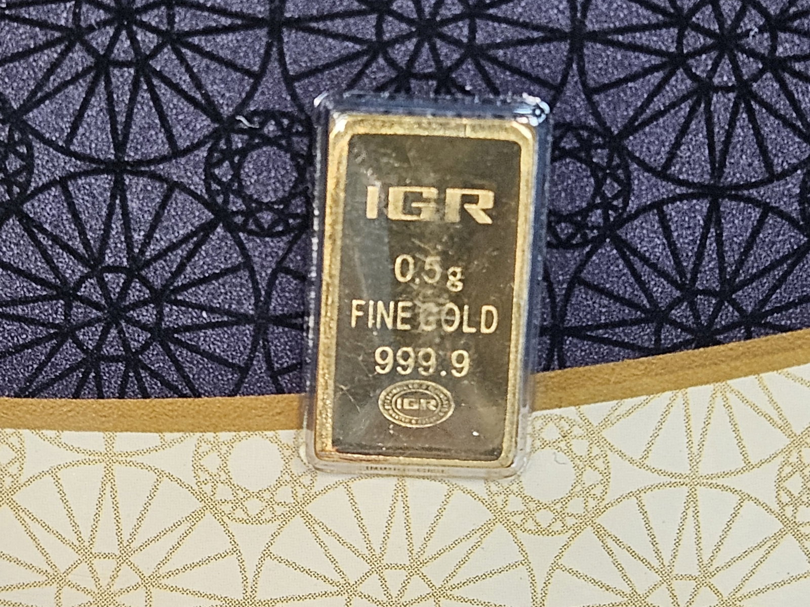 GOLD! IGR .5 Gram .9999 fine Gold bar: In IGR assay holder 