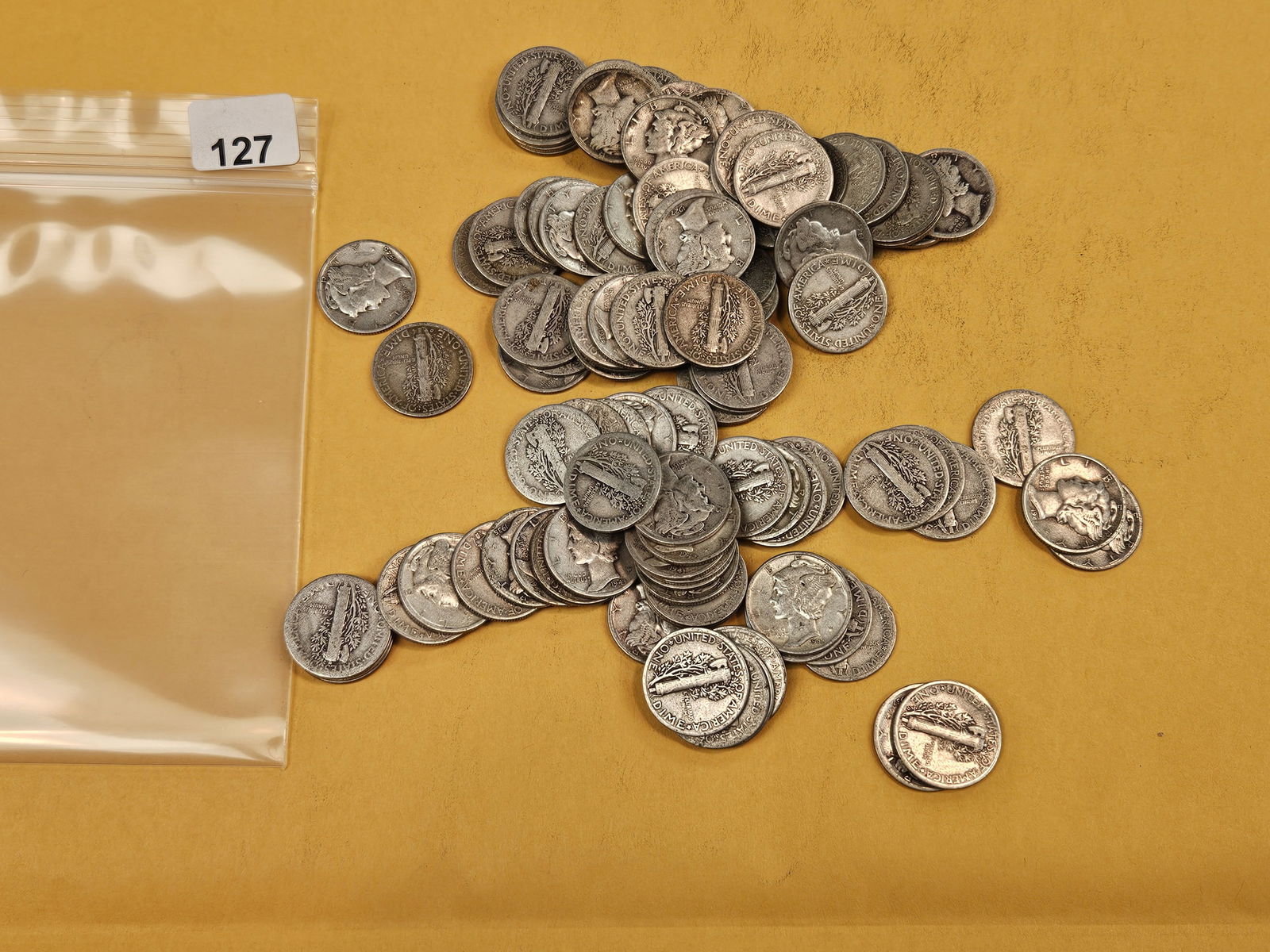 One Hundred mixed silver Mercury Dimes: Circulated 