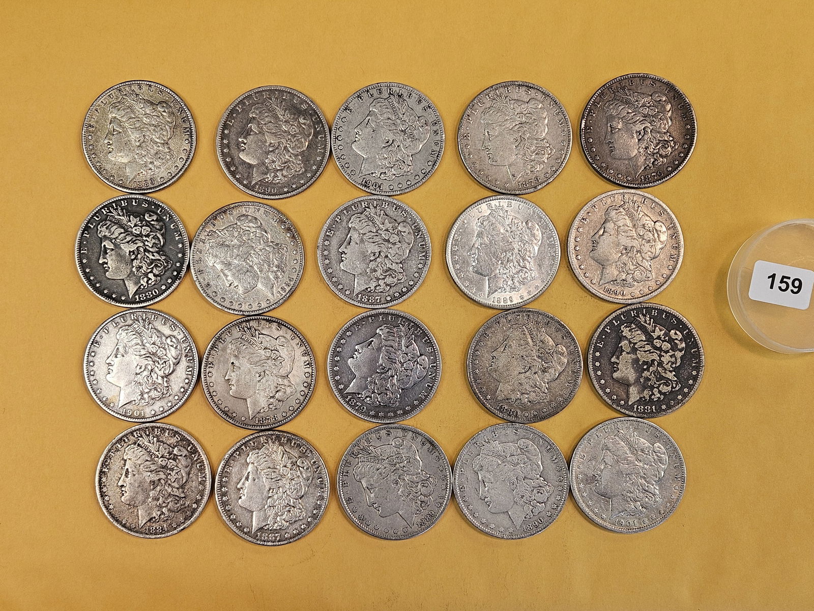 ** FULL ROLL ** Twenty Morgan silver Dollars (1 of 6)