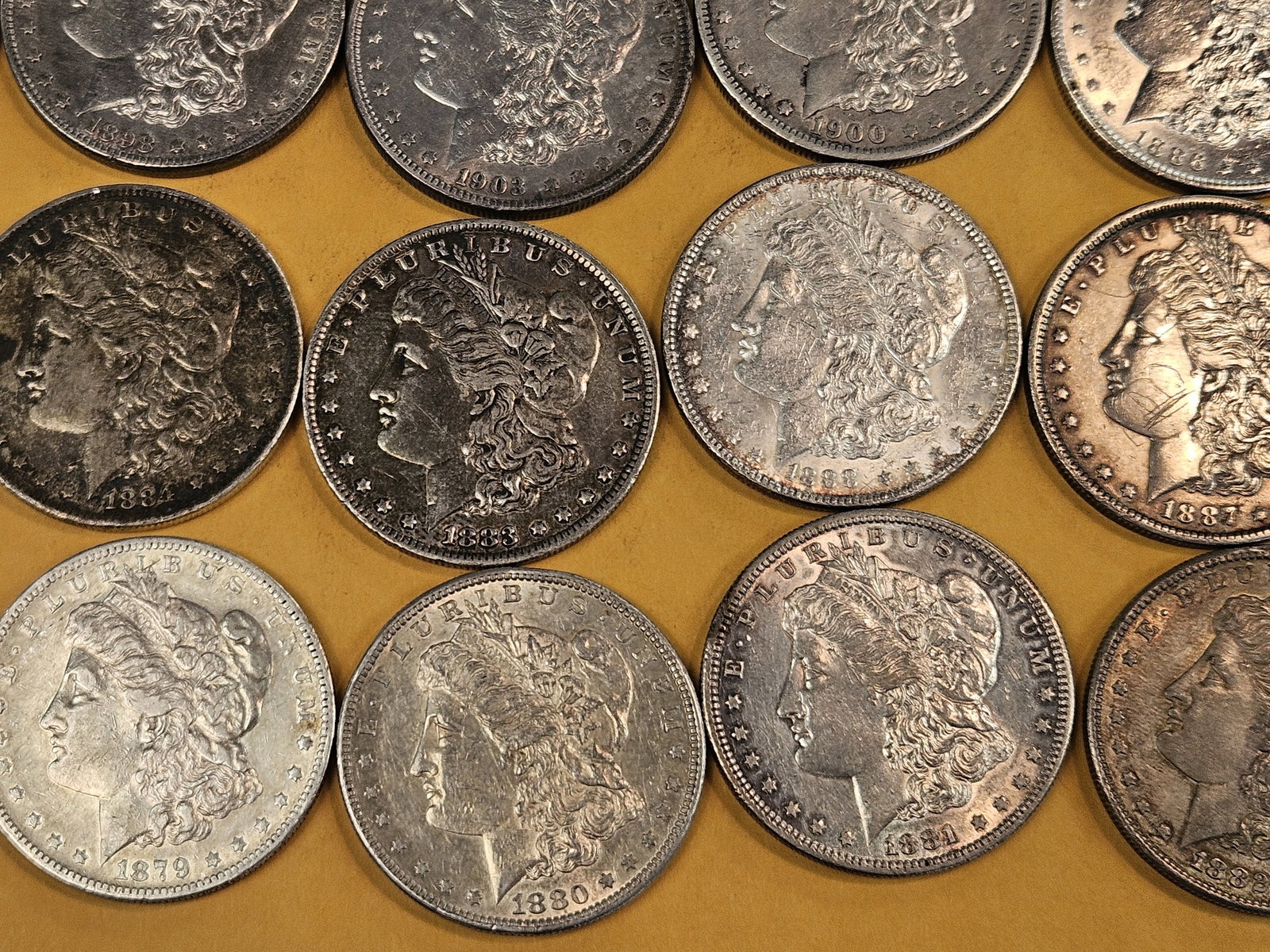 ** FULL ROLL ** Twenty Morgan silver Dollars - 6