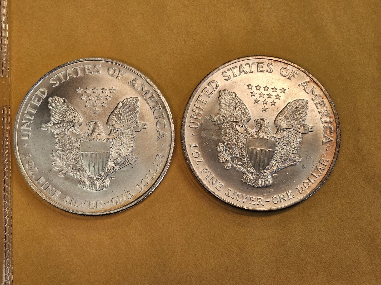 Two GEM Brilliant Uncirculated American silver Eagles - 3