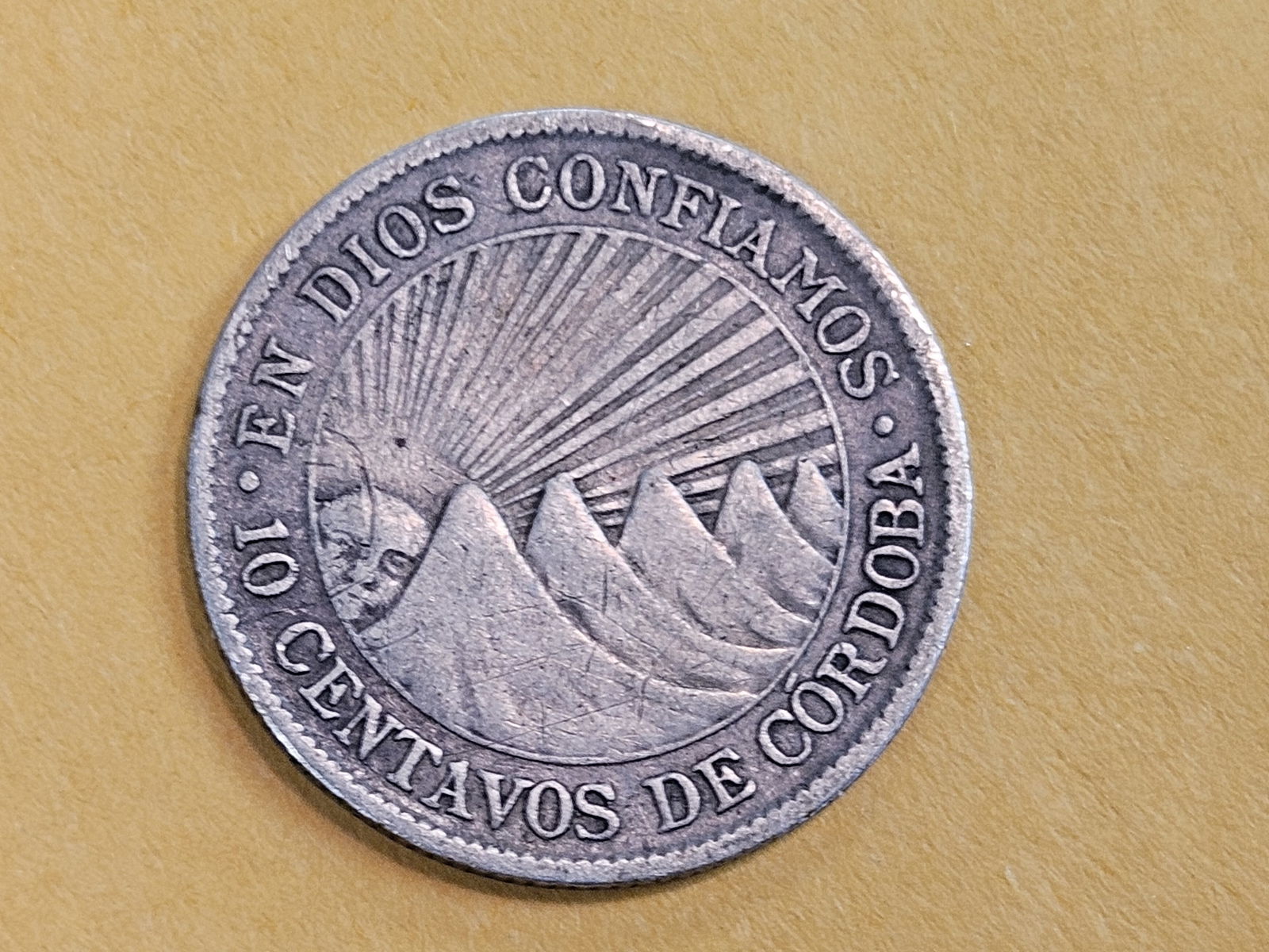 1912 Nicaragua silver 10 cent in Very Fine plus - 3