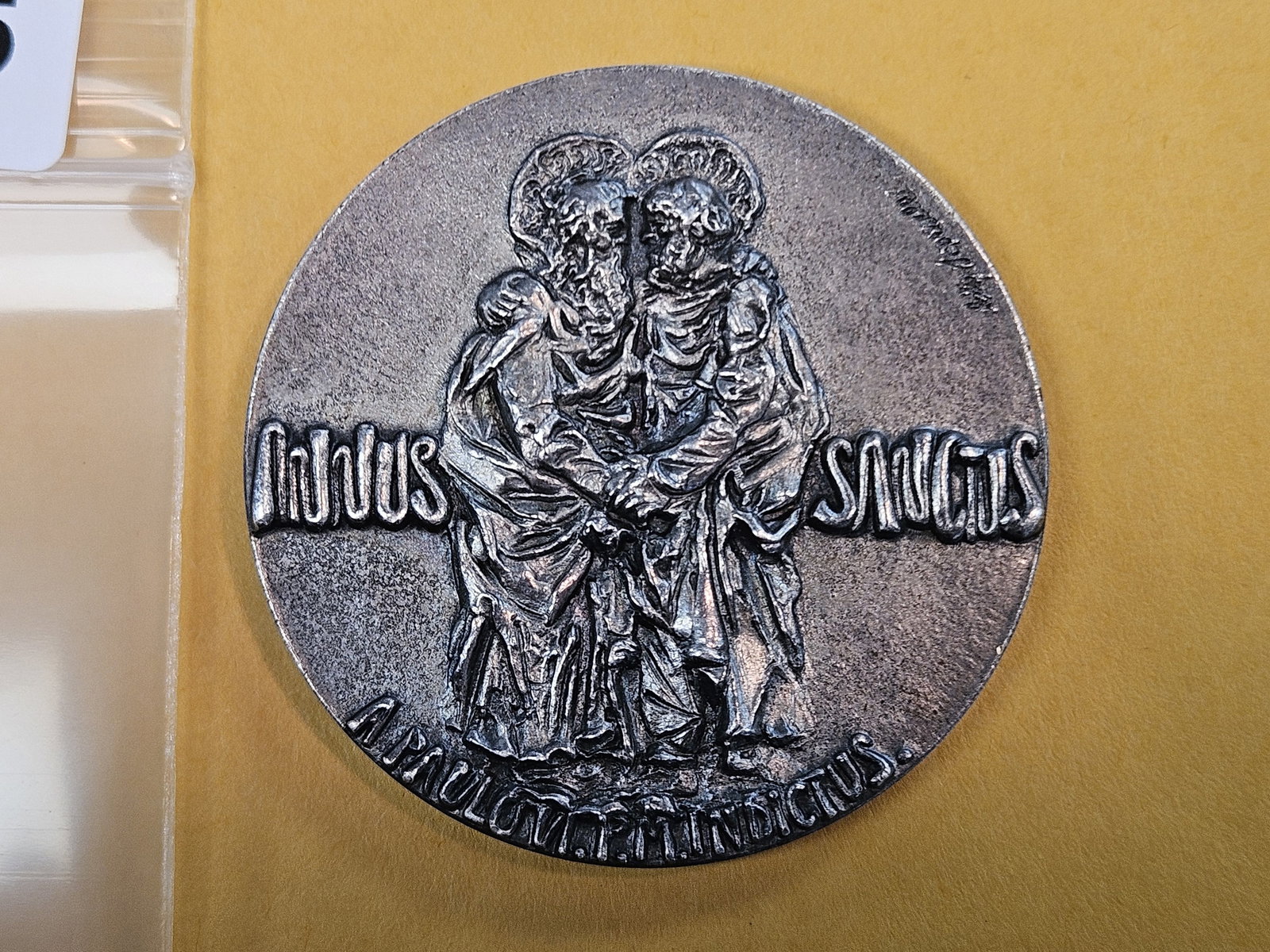 High-Relief 1975 Vatican Silver Medal!: Paolo VI (1963 - 1975). 1.45 Troy ounces of .800 fine silver. 