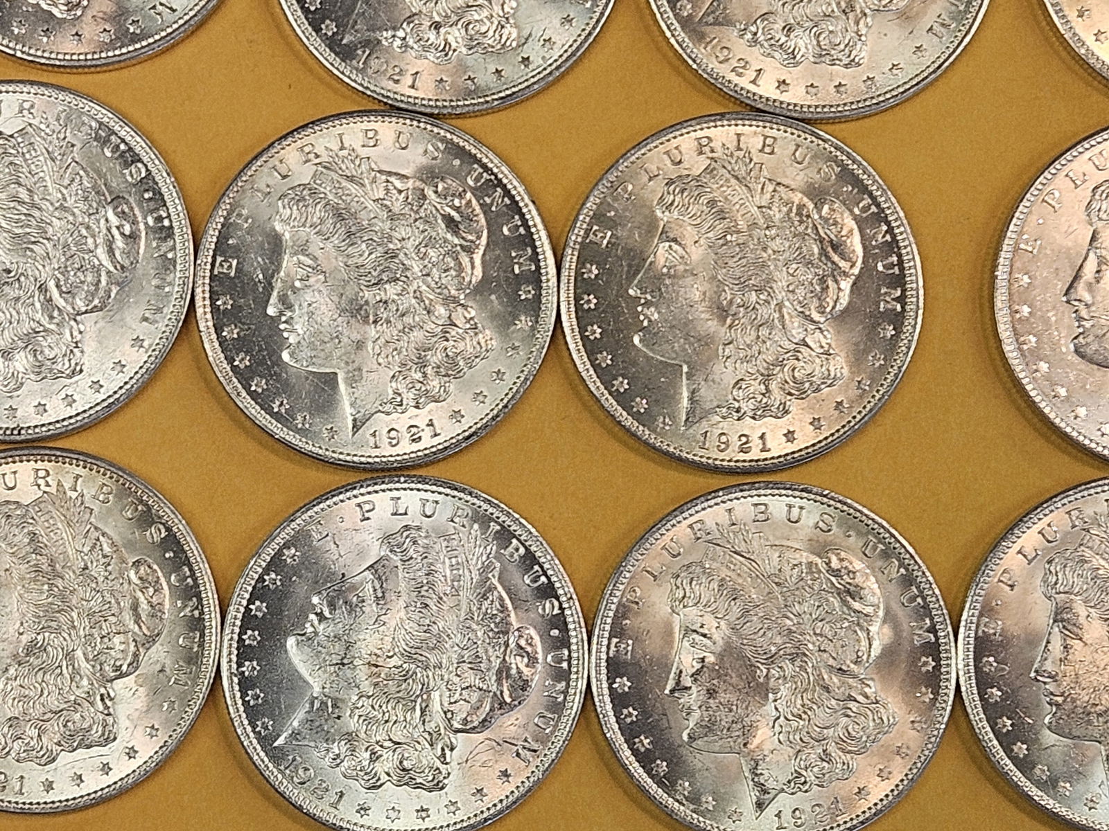 ** CHOICE Brilliant Uncirculated FULL ROLL Morgan SILVER Dollars ** - 7
