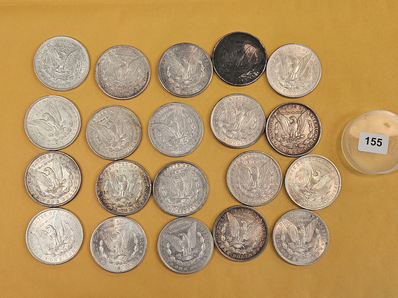 ** FULL ROLL ** Twenty Morgan silver Dollars - 8