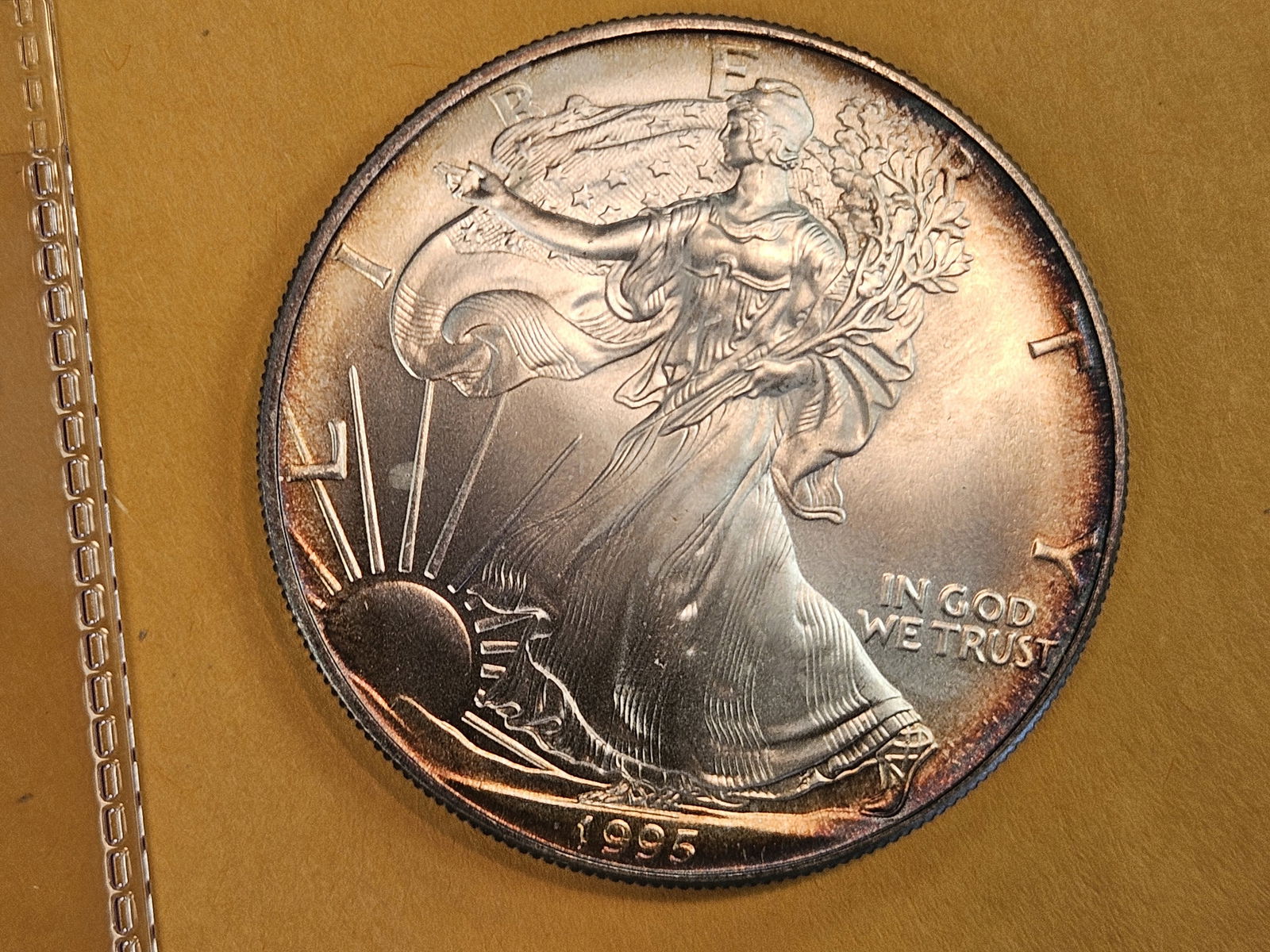 GEM Brilliant Uncirculated 1995 American Silver Eagle - 3