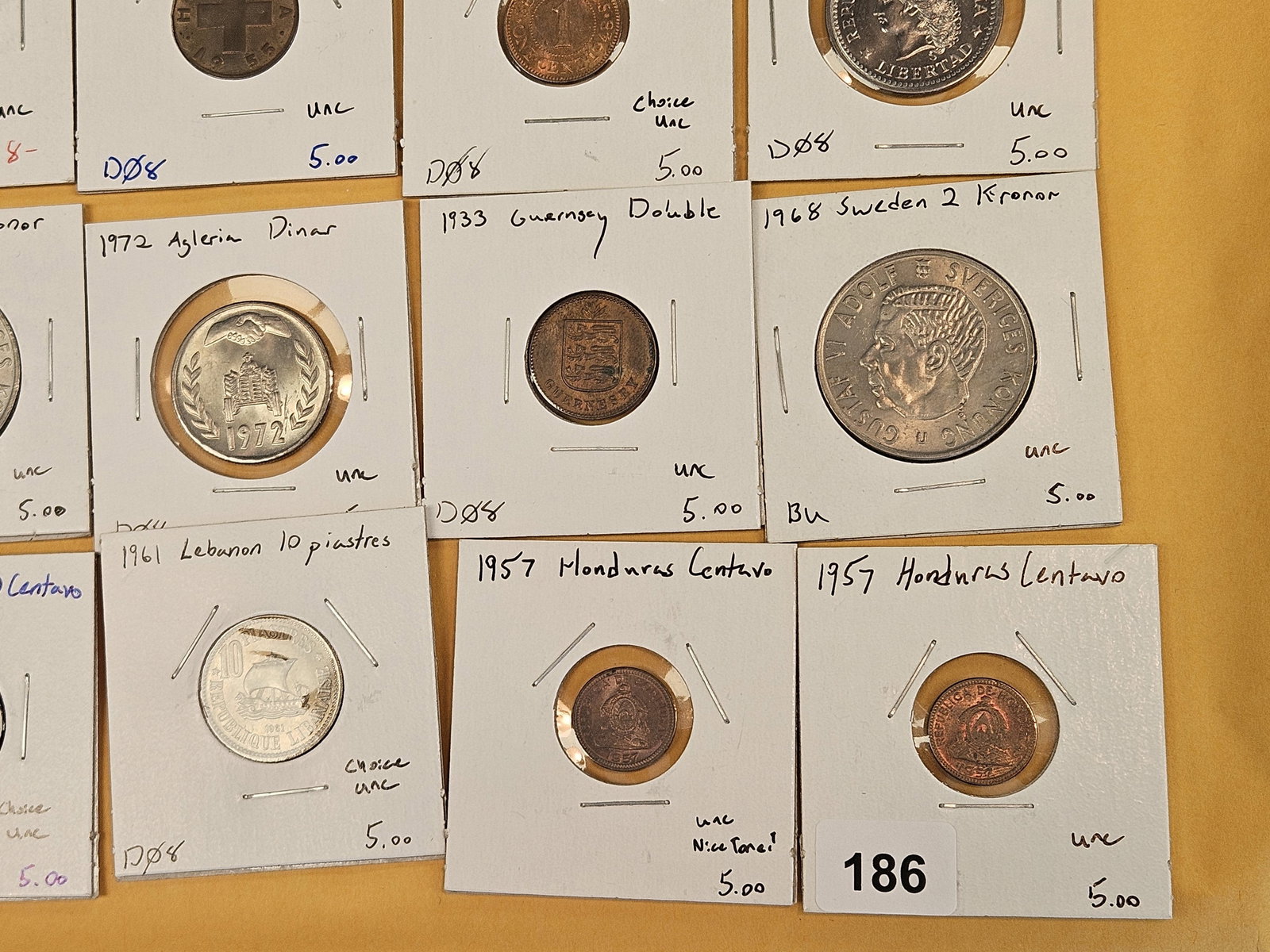 Twenty-four nice mixed World Coins - 7