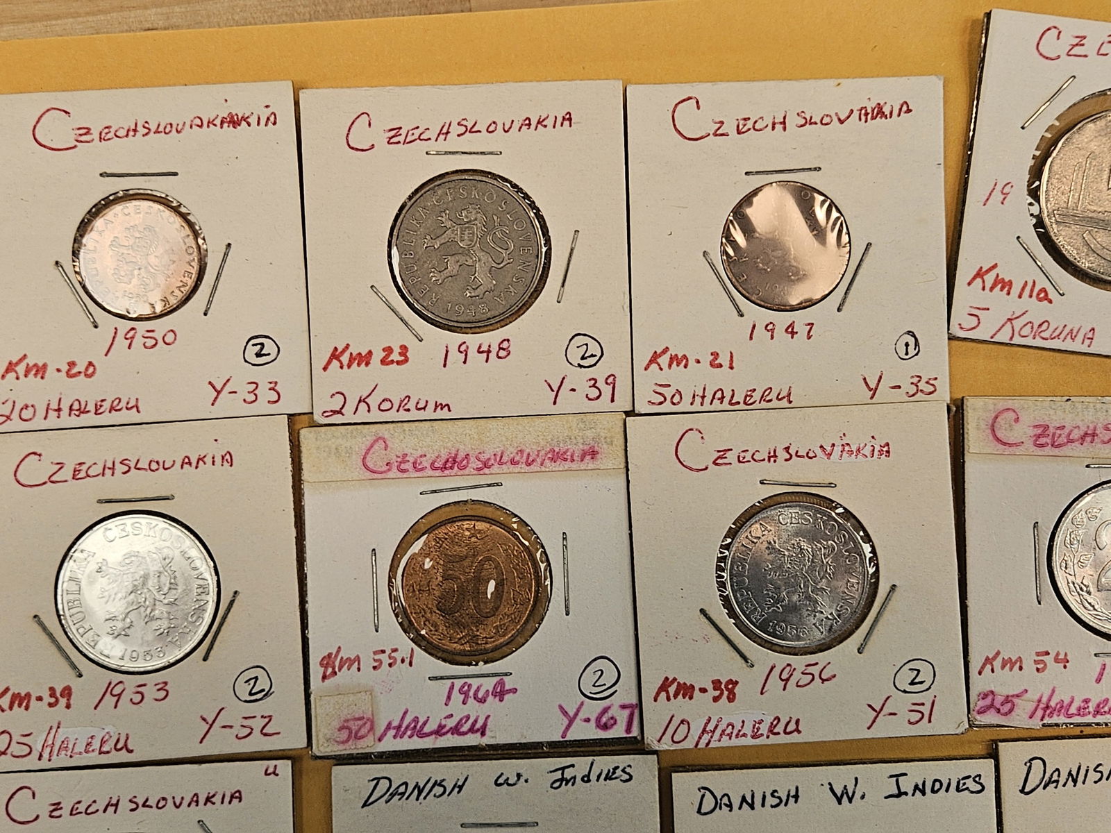 Twenty-four nice mixed World Coins - 3