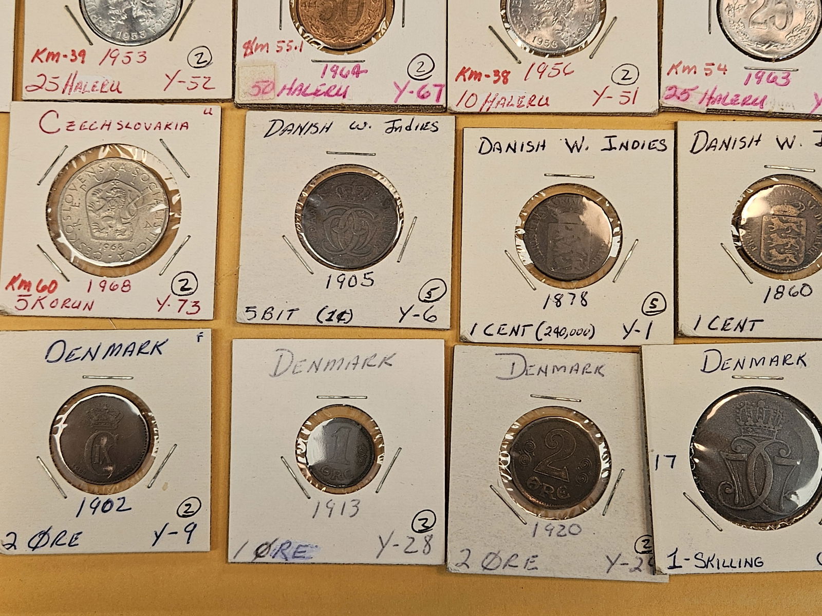 Twenty-four nice mixed World Coins - 6