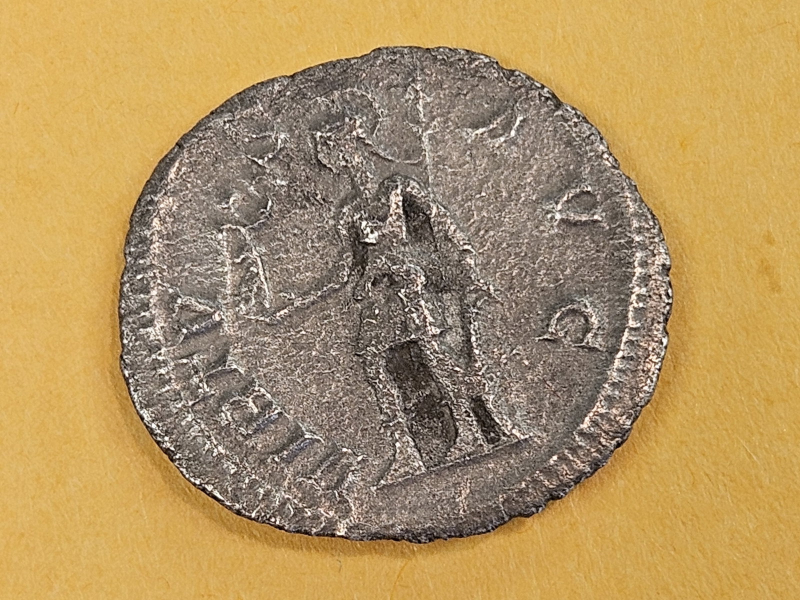 ANCIENT! Severus Alexander silver denarius: 222 - 235 AD 