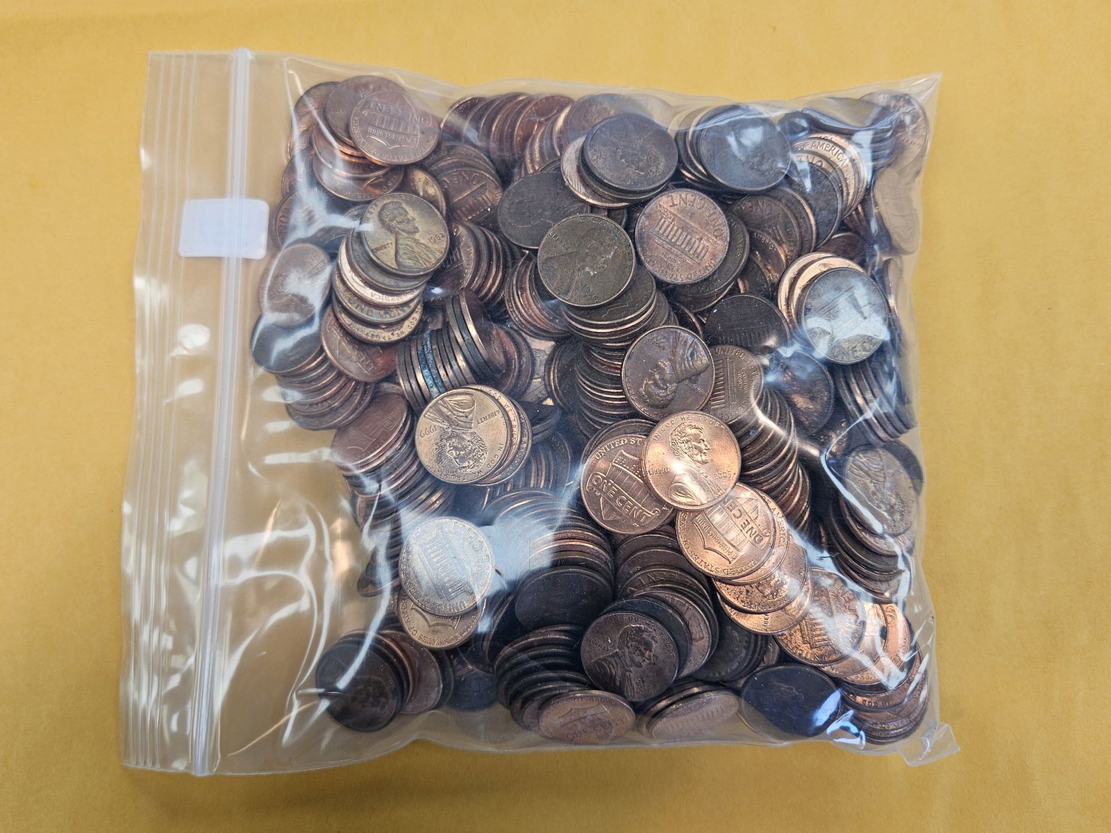 THREE POUNDS of Lincoln cents - 2