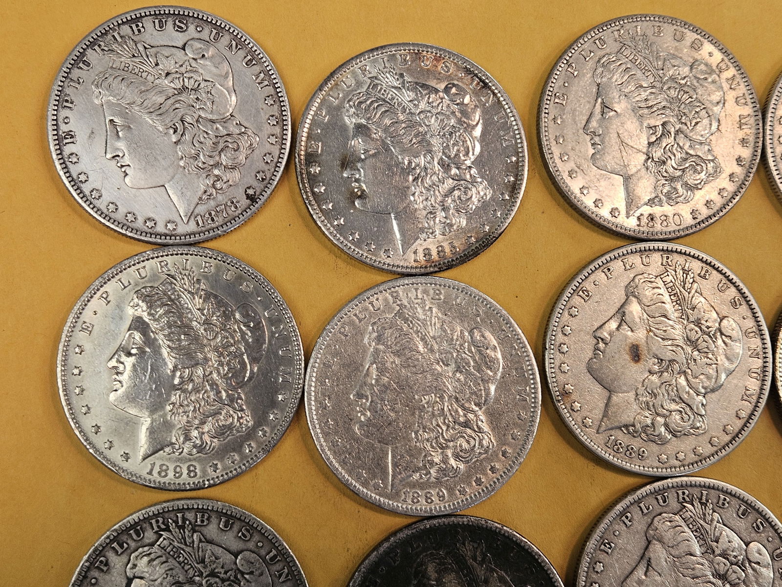 ** FULL ROLL ** Twenty Morgan Silver Dollars - 2