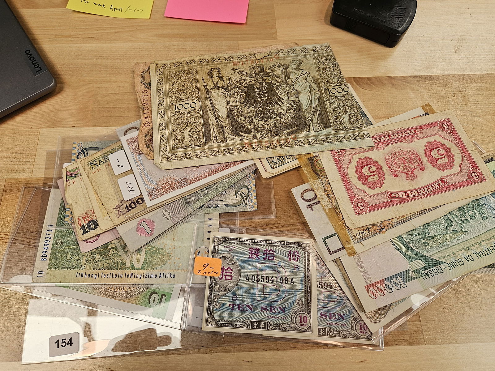 Twenty-five pieces of mixed World currency - 2