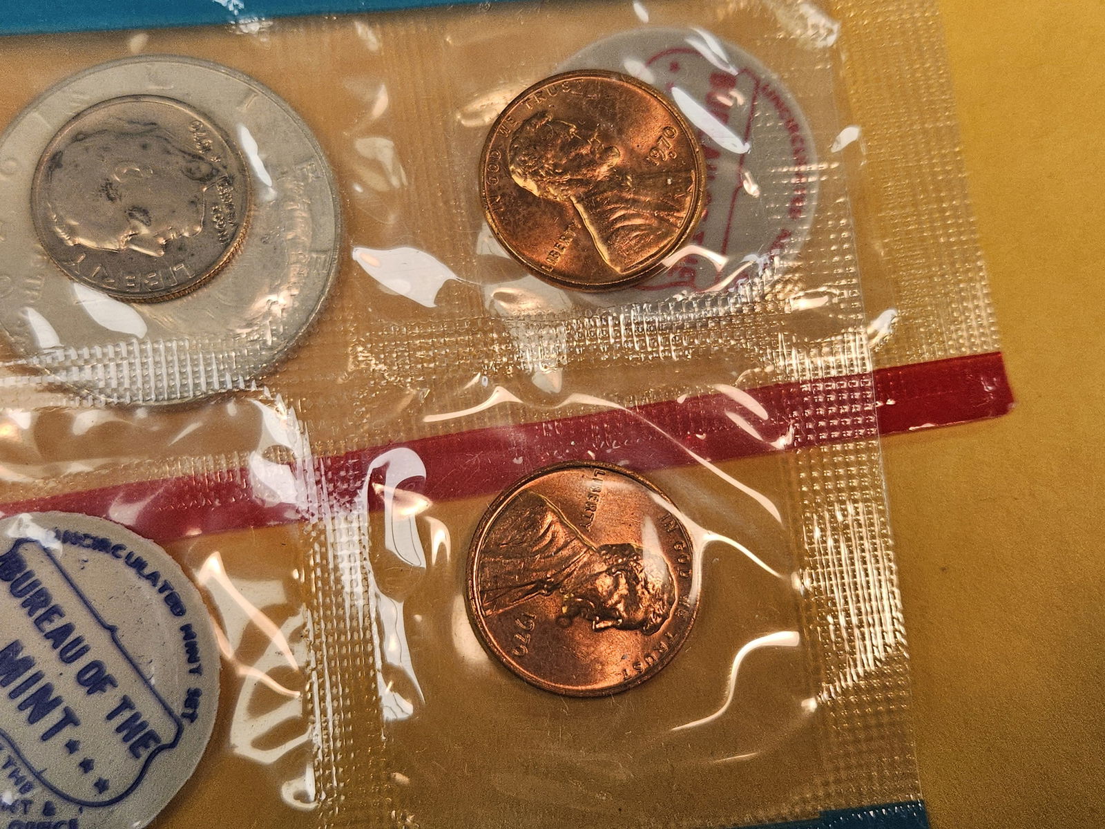 ERRORS! Two ERROR Packs of 1970 US Mint Sets - 2