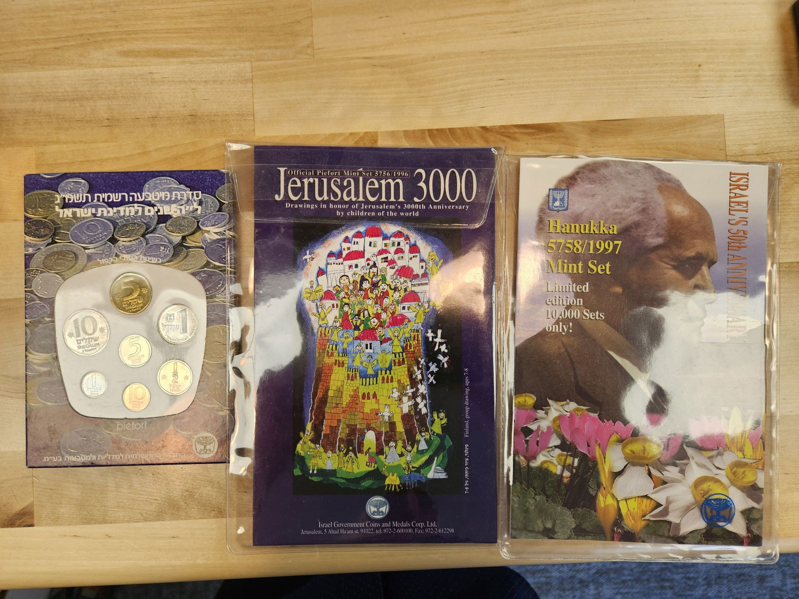 Eleven lovely, mixed, coin sets from Israel - 3