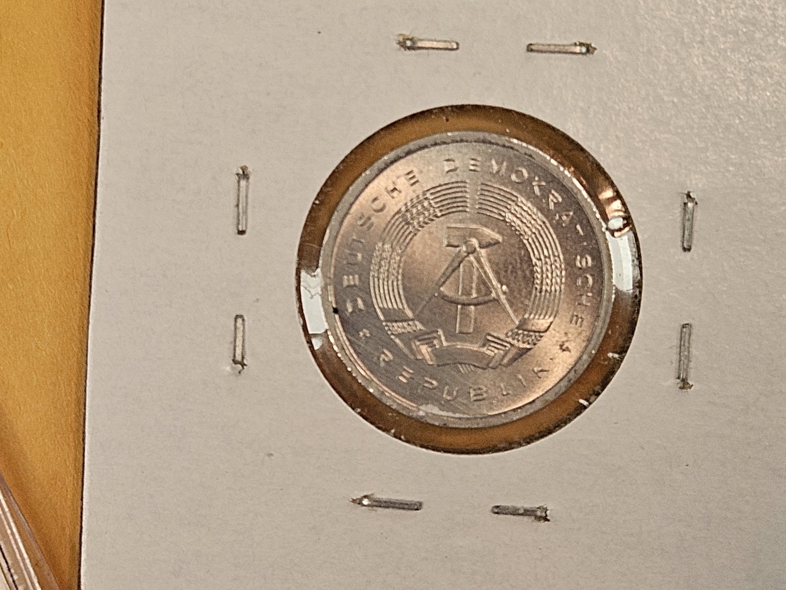 Three little tougher world coins - 5