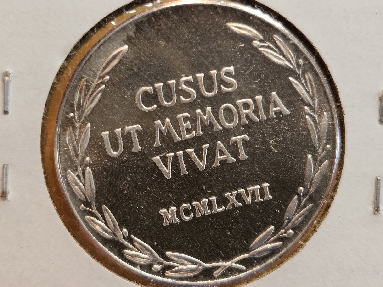 Couple of mixed pieces of silver exonumia - 9