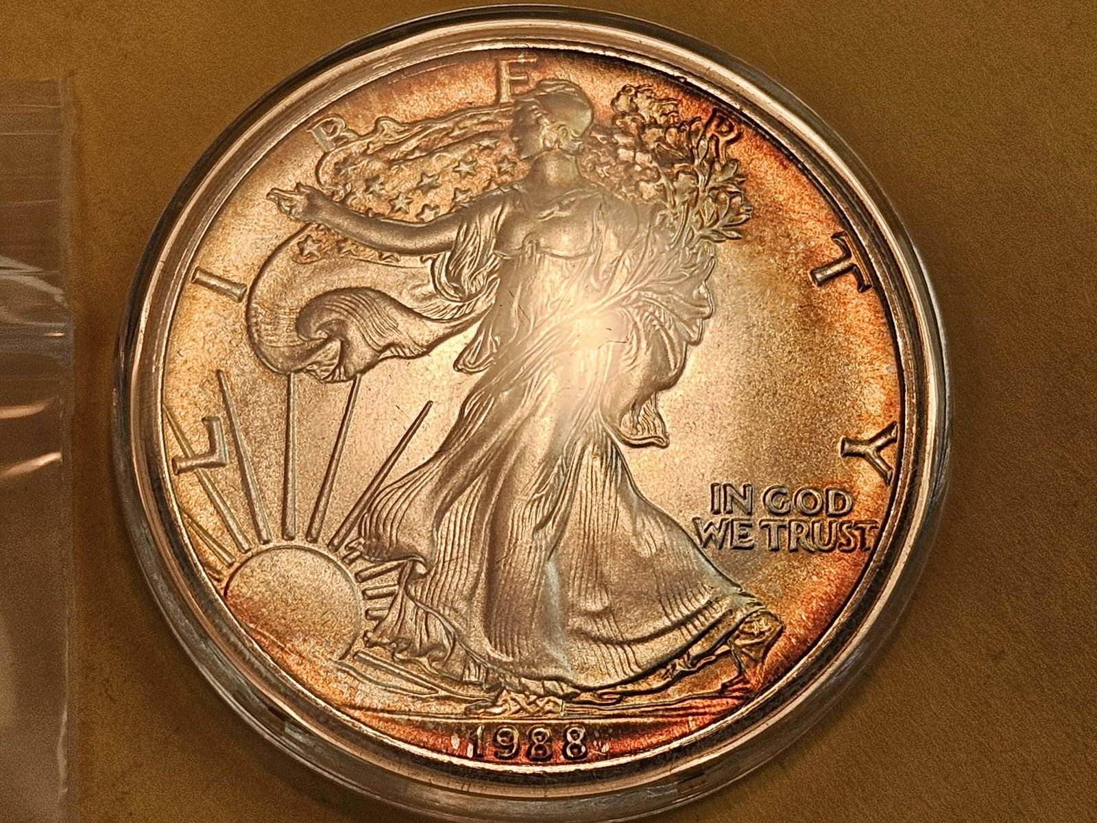 GEM Brilliant Uncirculated 1988 American Silver Eagle (1 of 4)