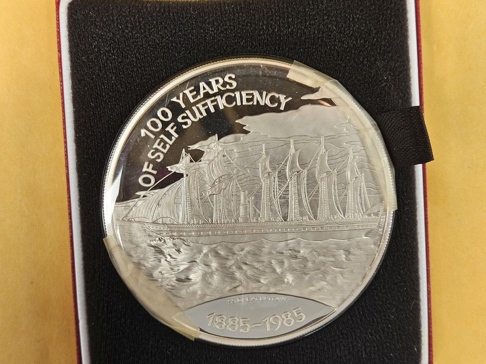 GEM Proof Deep Cameo 1985 Falkland Islands SILVER 25 pounds - 3