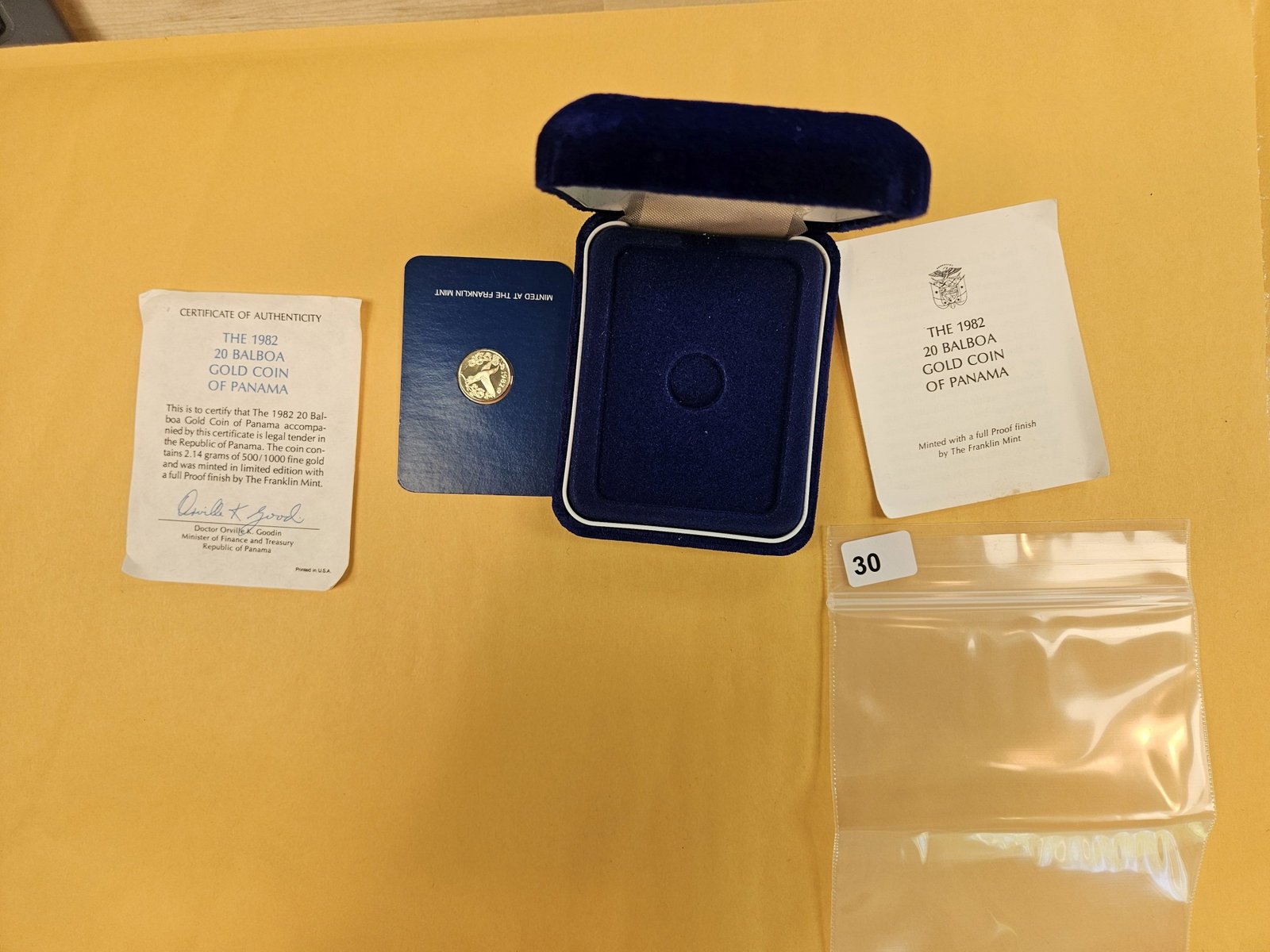GOLD! 1982 GEM Proof Deep Cameo Panama GOLD Twenty Balboas: KM # 81. In original packaging with certificate of authenticity