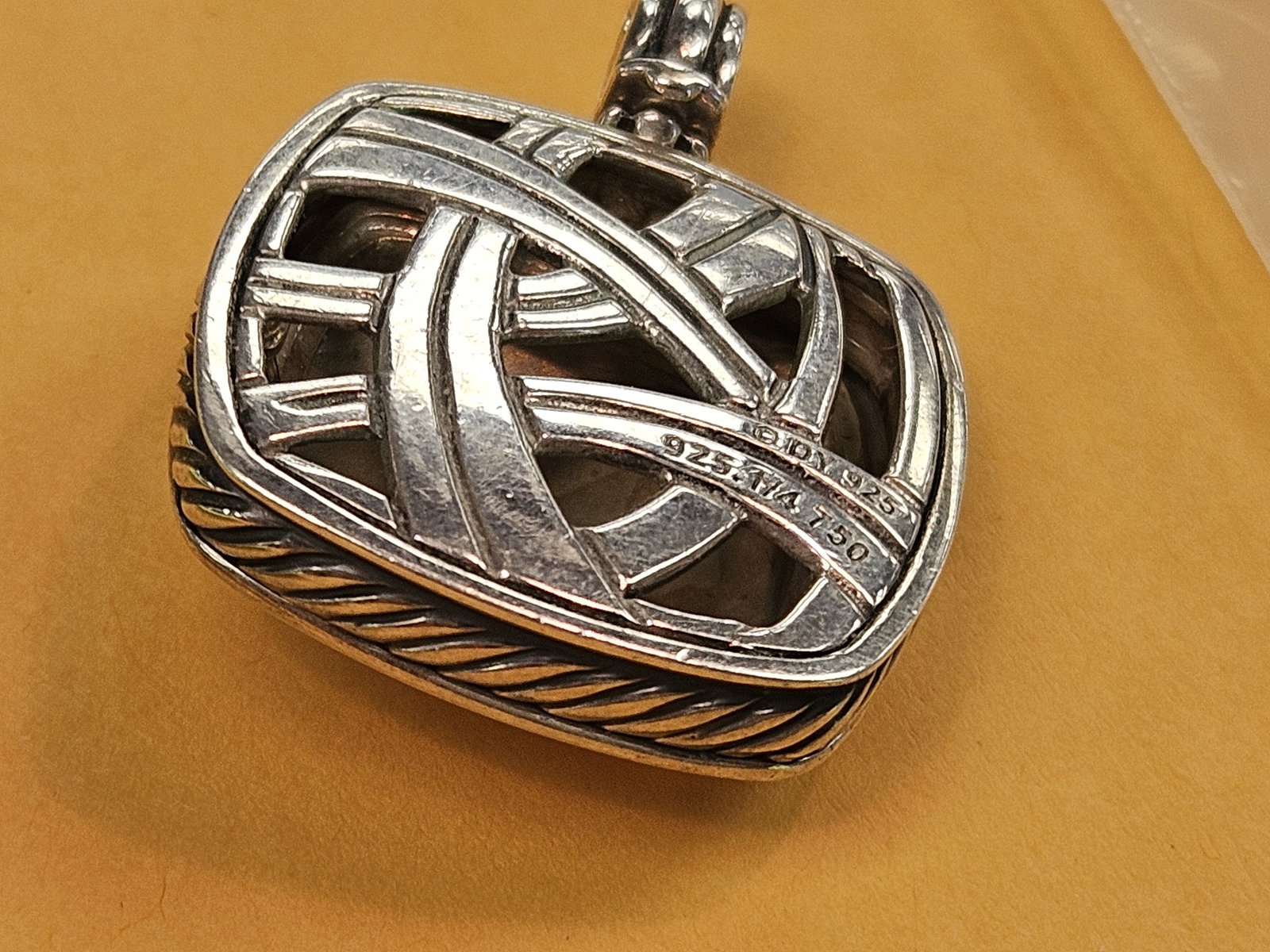 GOLD Jewelry! David Yurman Gold Pendant - 5