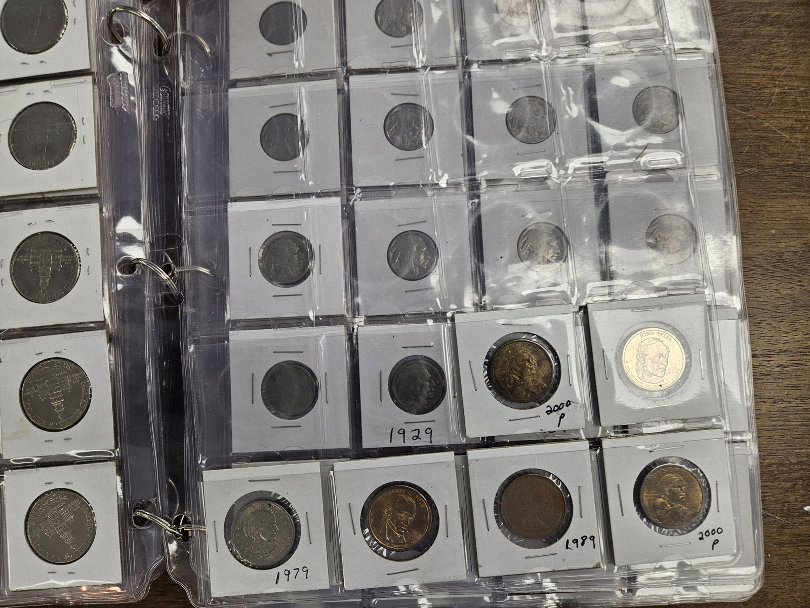 HUGE Hodge-podge Lot of mixed US Coins - 11