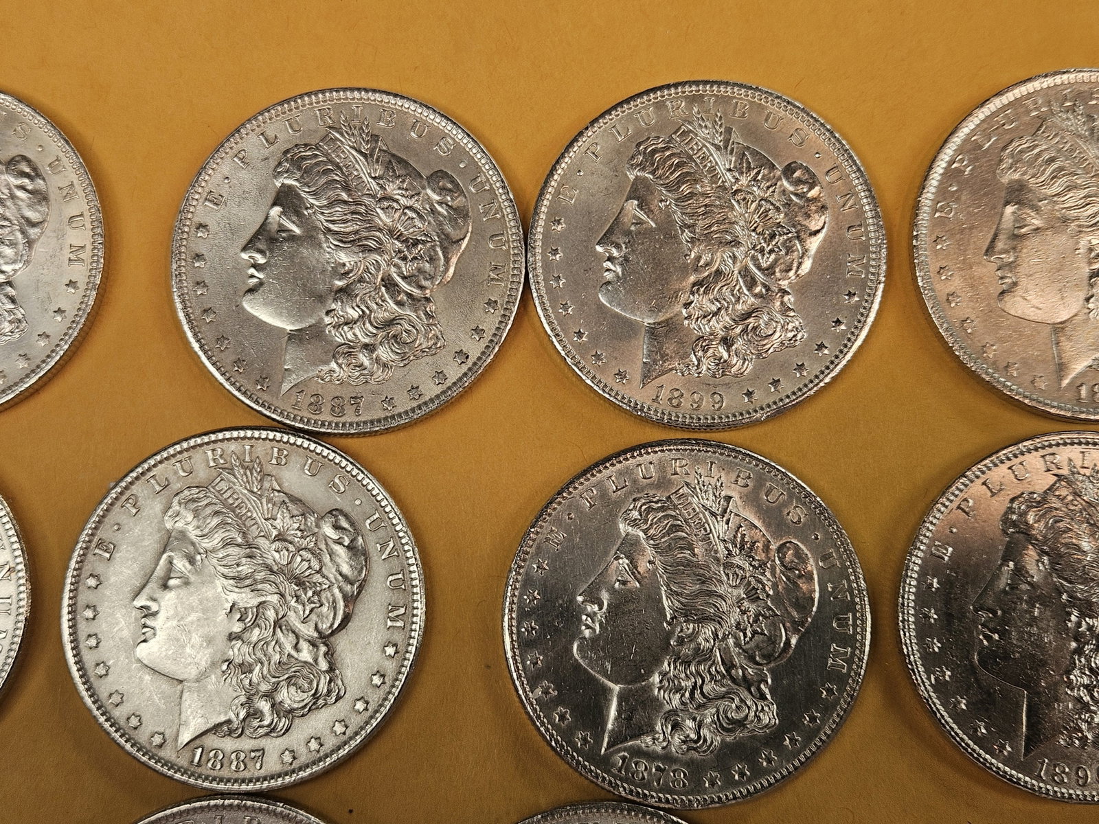 ** FULL ROLL ** Twenty Morgan Silver Dollars - 3