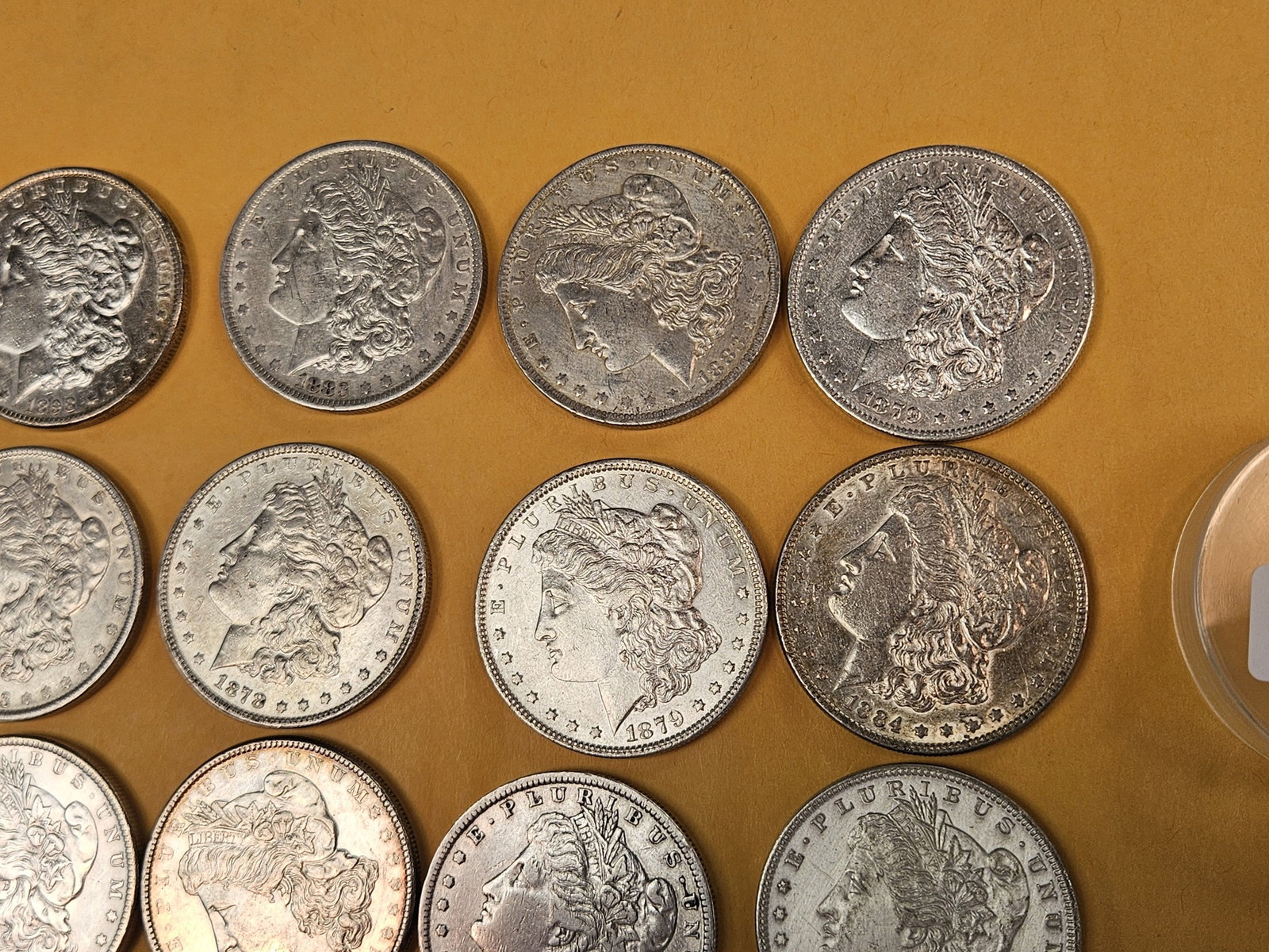 ** FULL ROLL ** Twenty Morgan Silver Dollars - 4